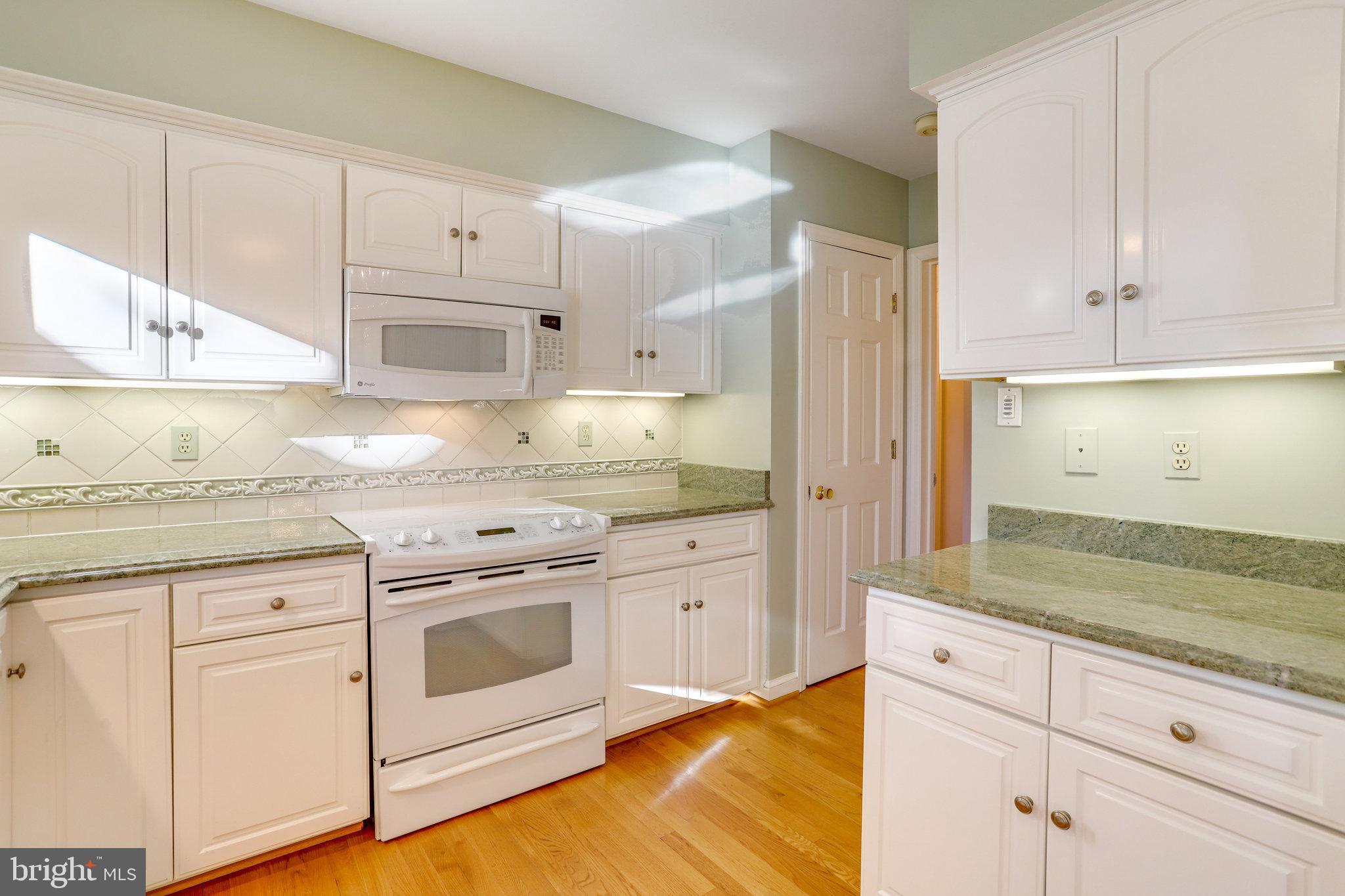 SHIRLEY WOODS - Residential