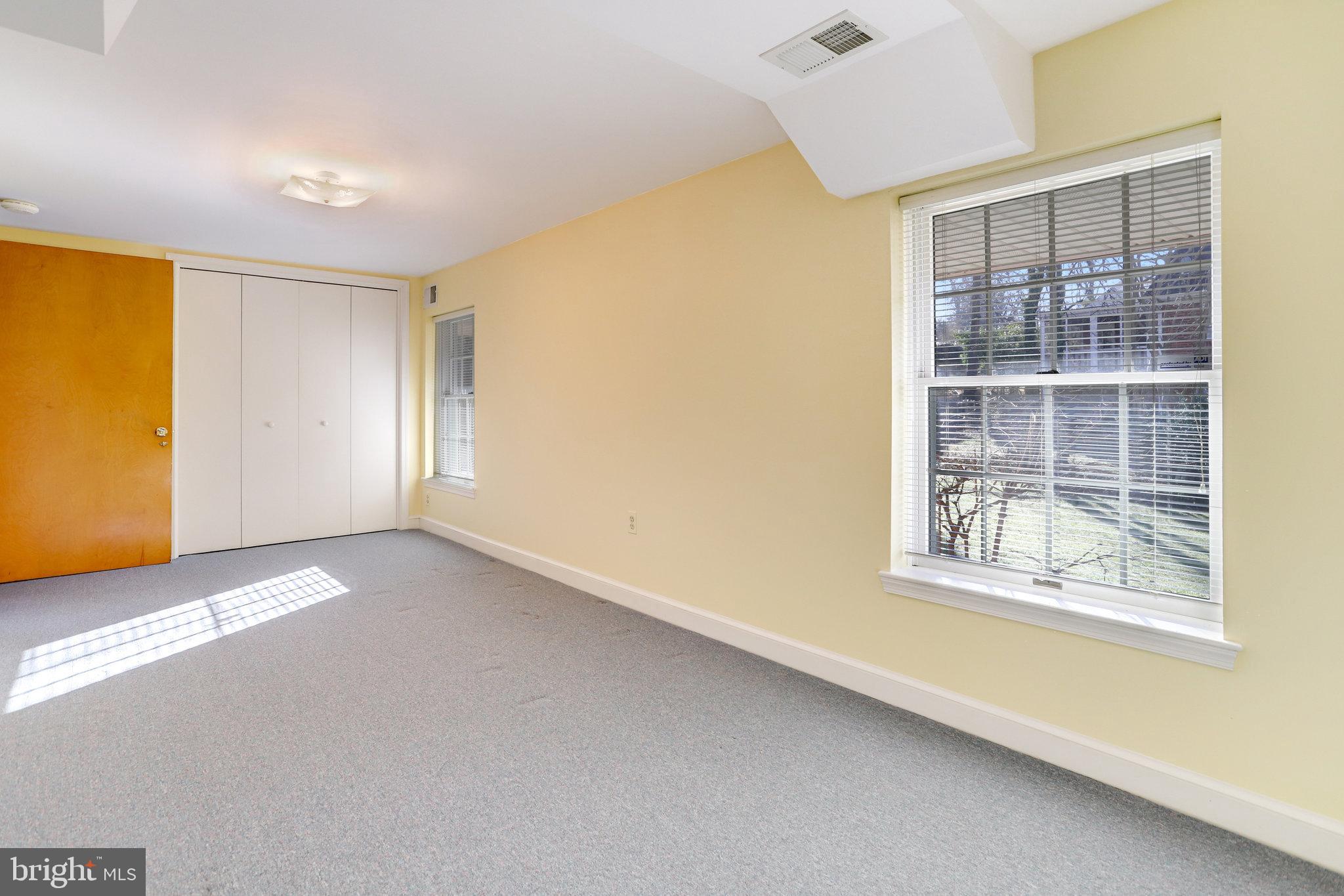 SHIRLEY WOODS - Residential