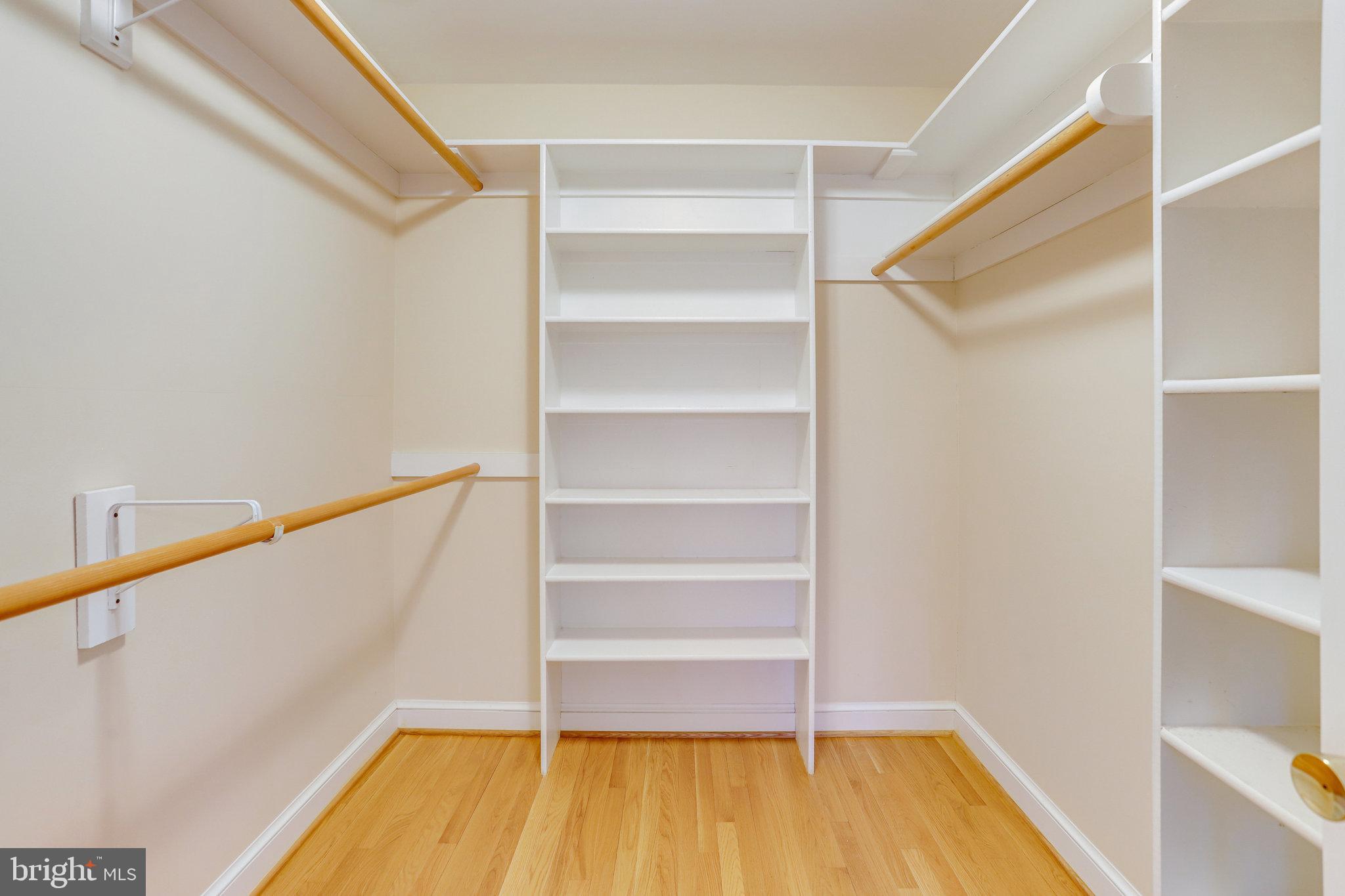 SHIRLEY WOODS - Residential