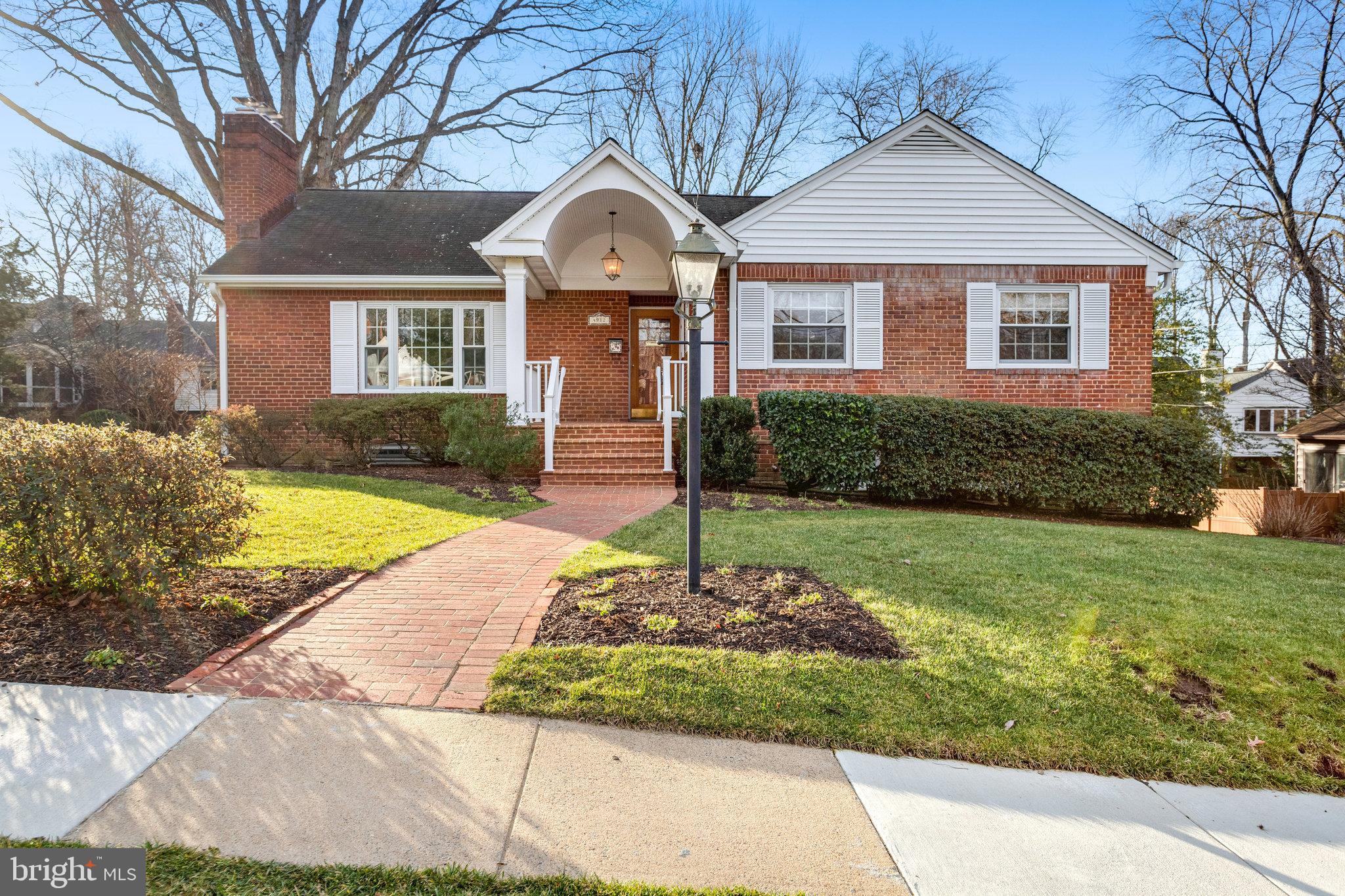 SHIRLEY WOODS - Residential