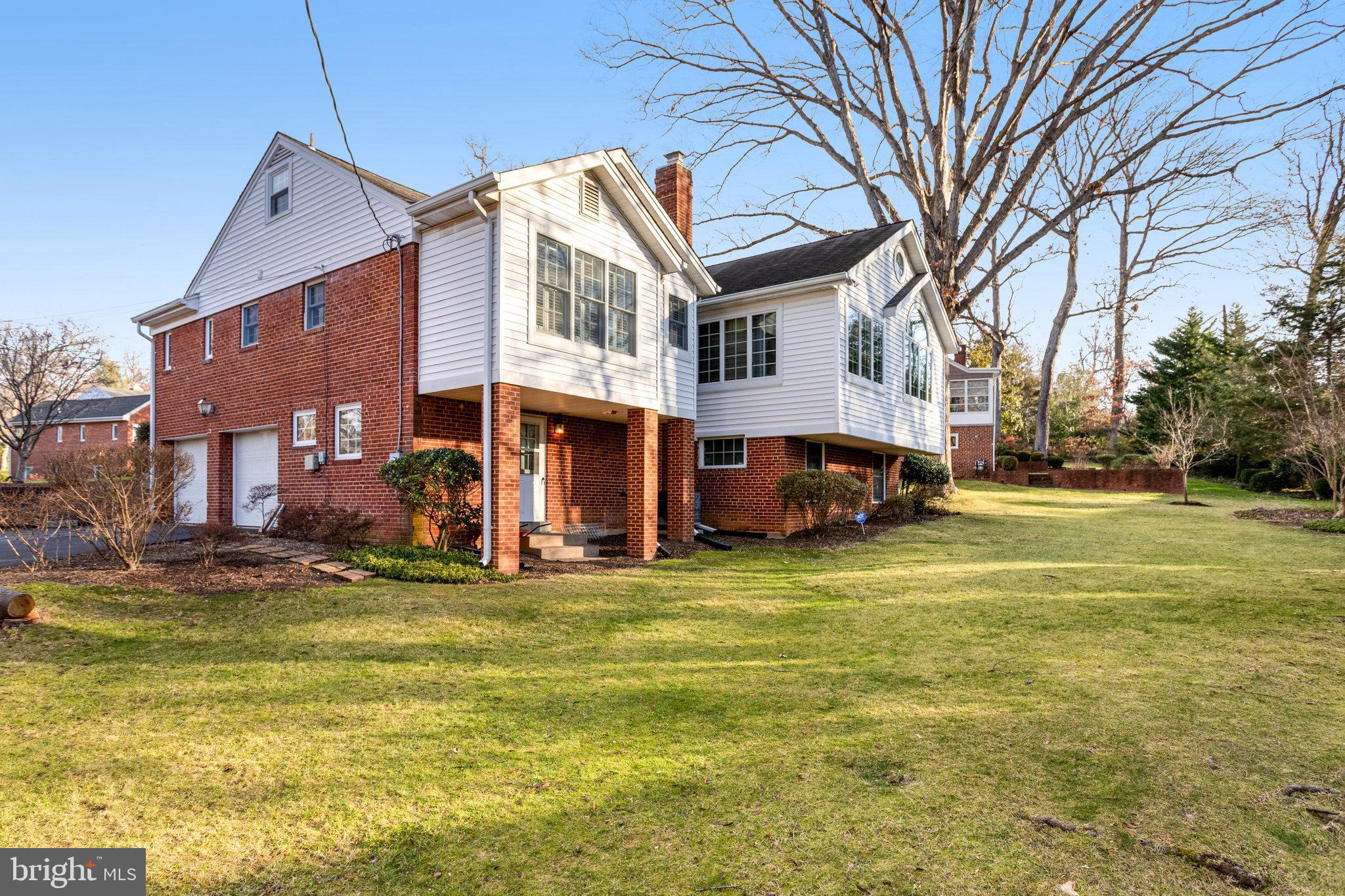 SHIRLEY WOODS - Residential