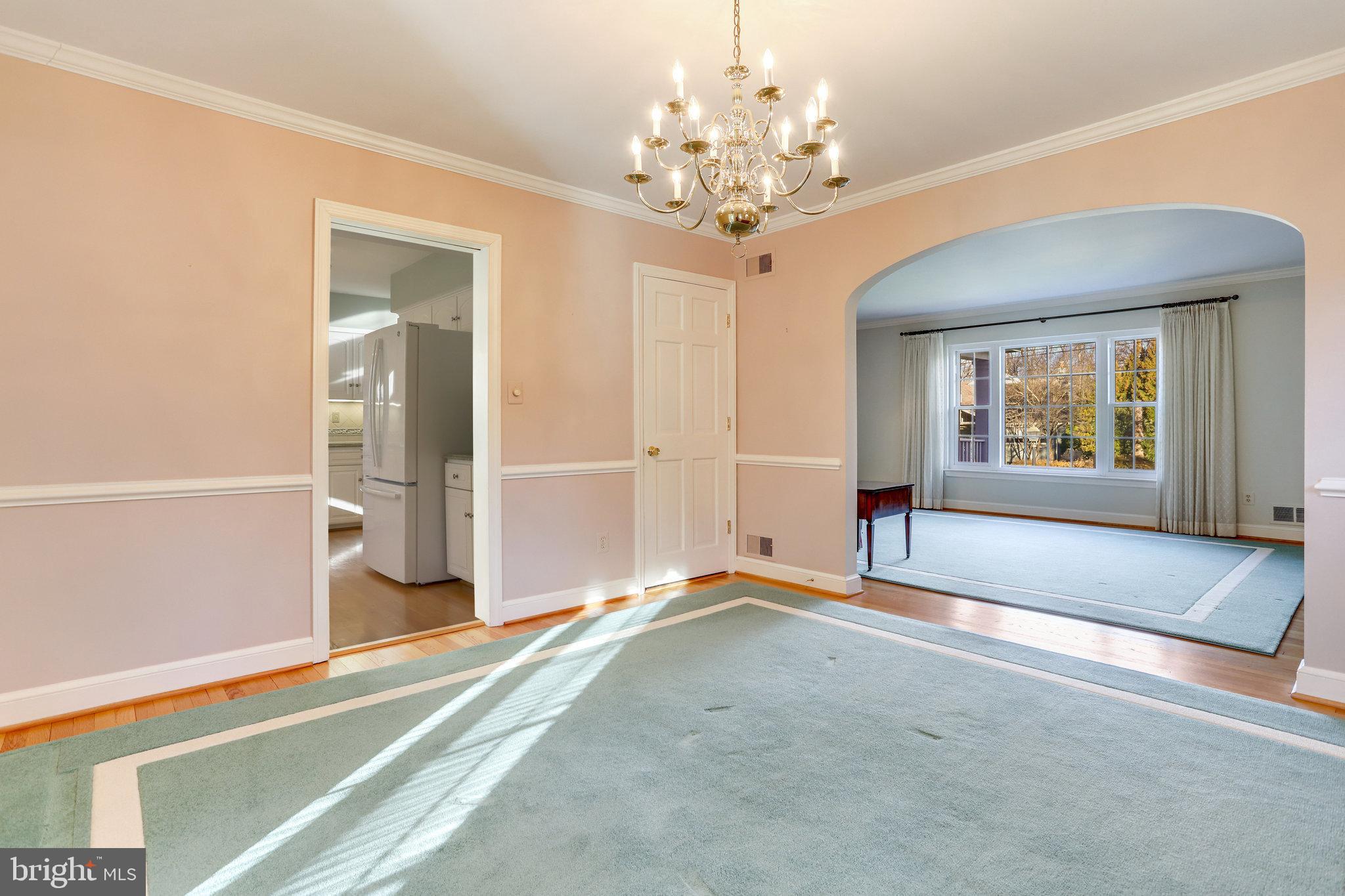 SHIRLEY WOODS - Residential