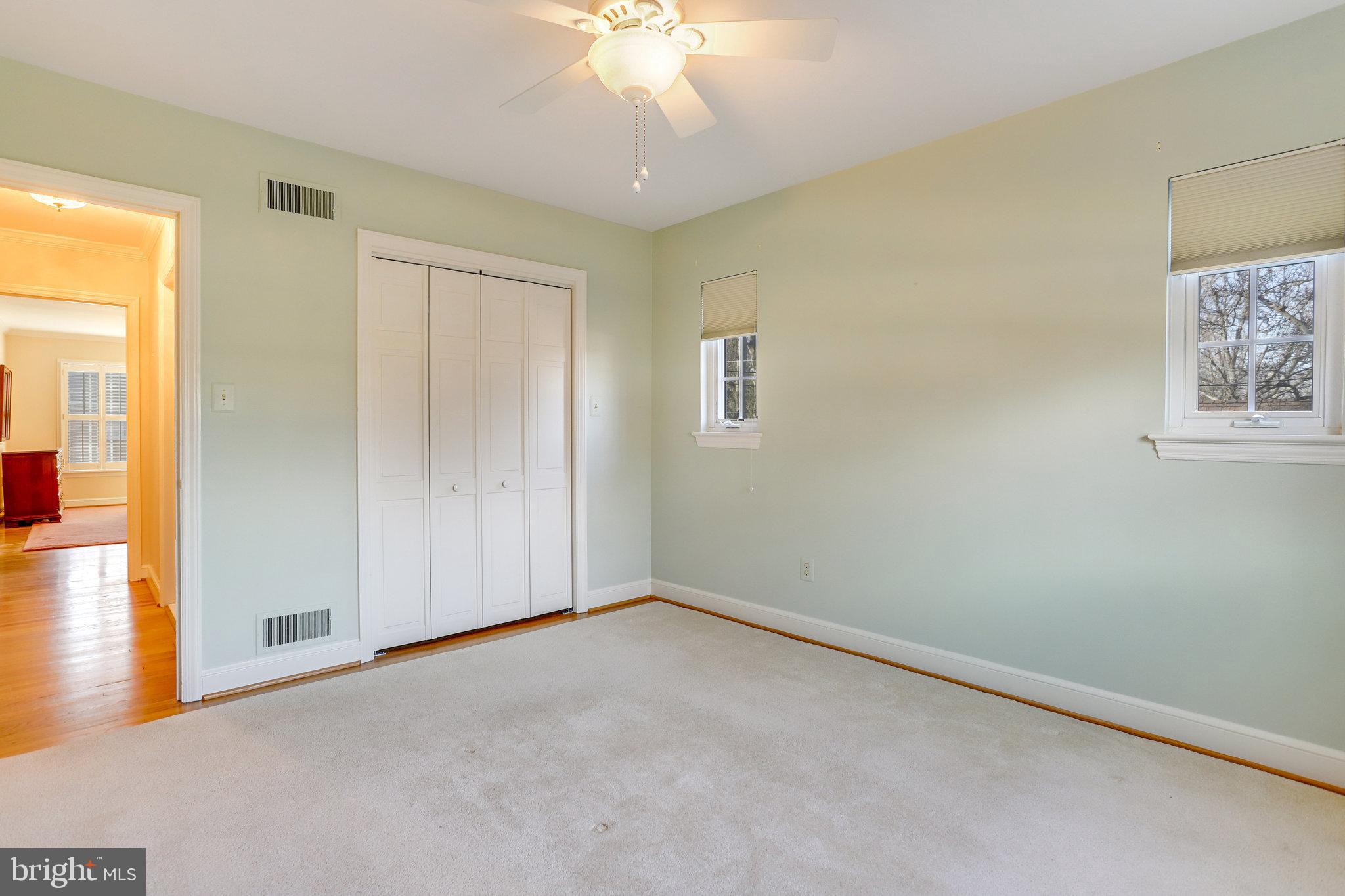 SHIRLEY WOODS - Residential