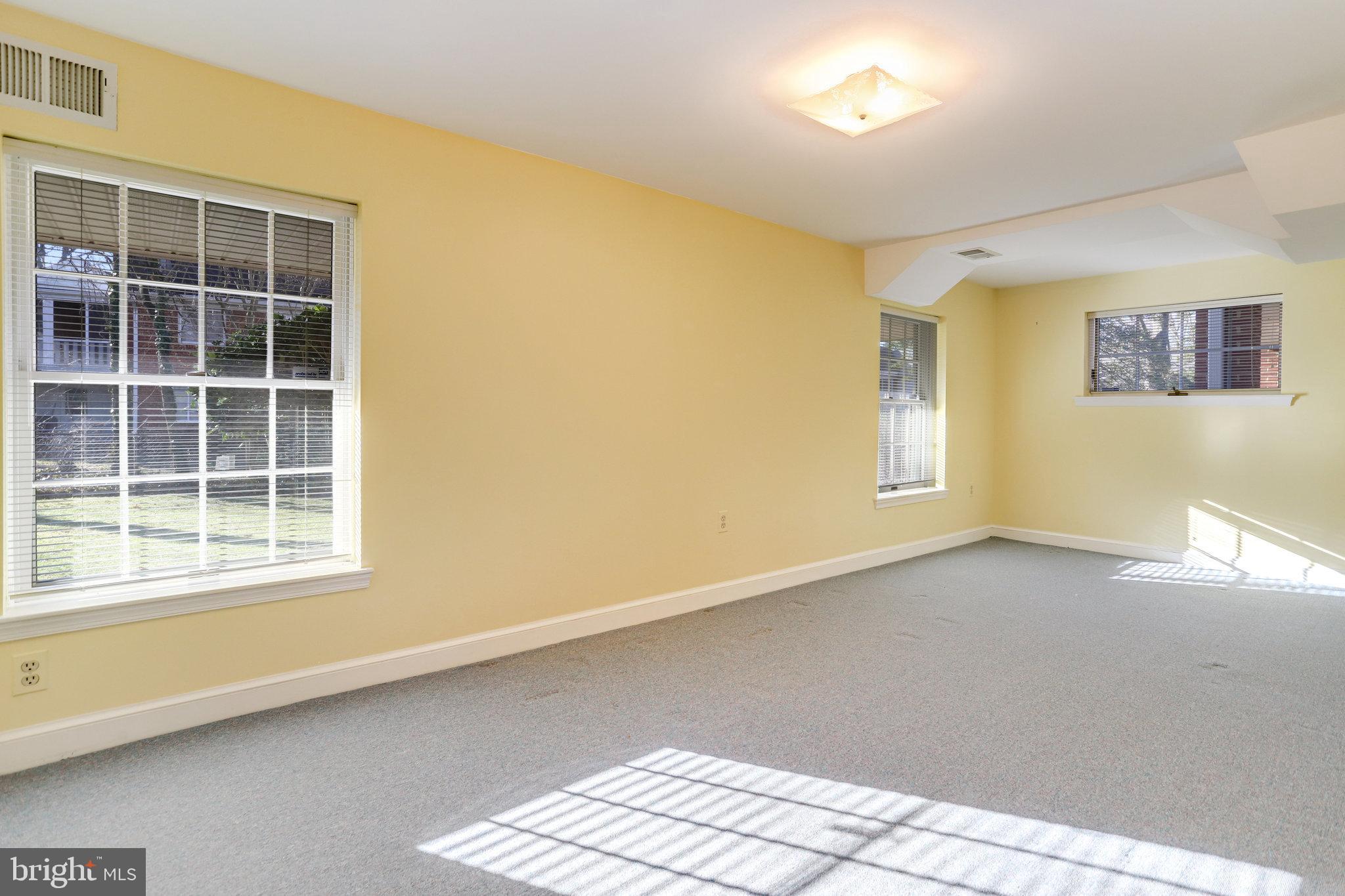 SHIRLEY WOODS - Residential