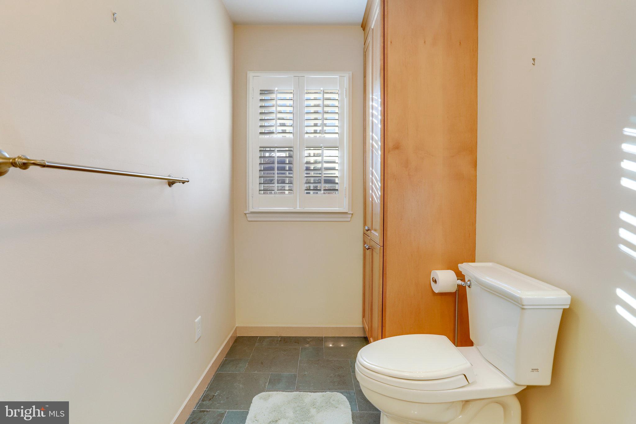 SHIRLEY WOODS - Residential