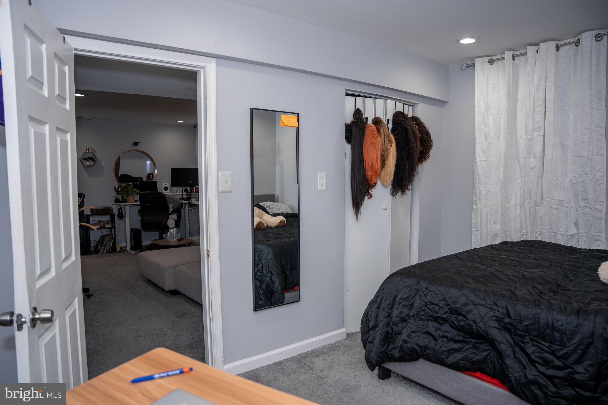 MELWOOD MANOR PLAT ONE> - Residential