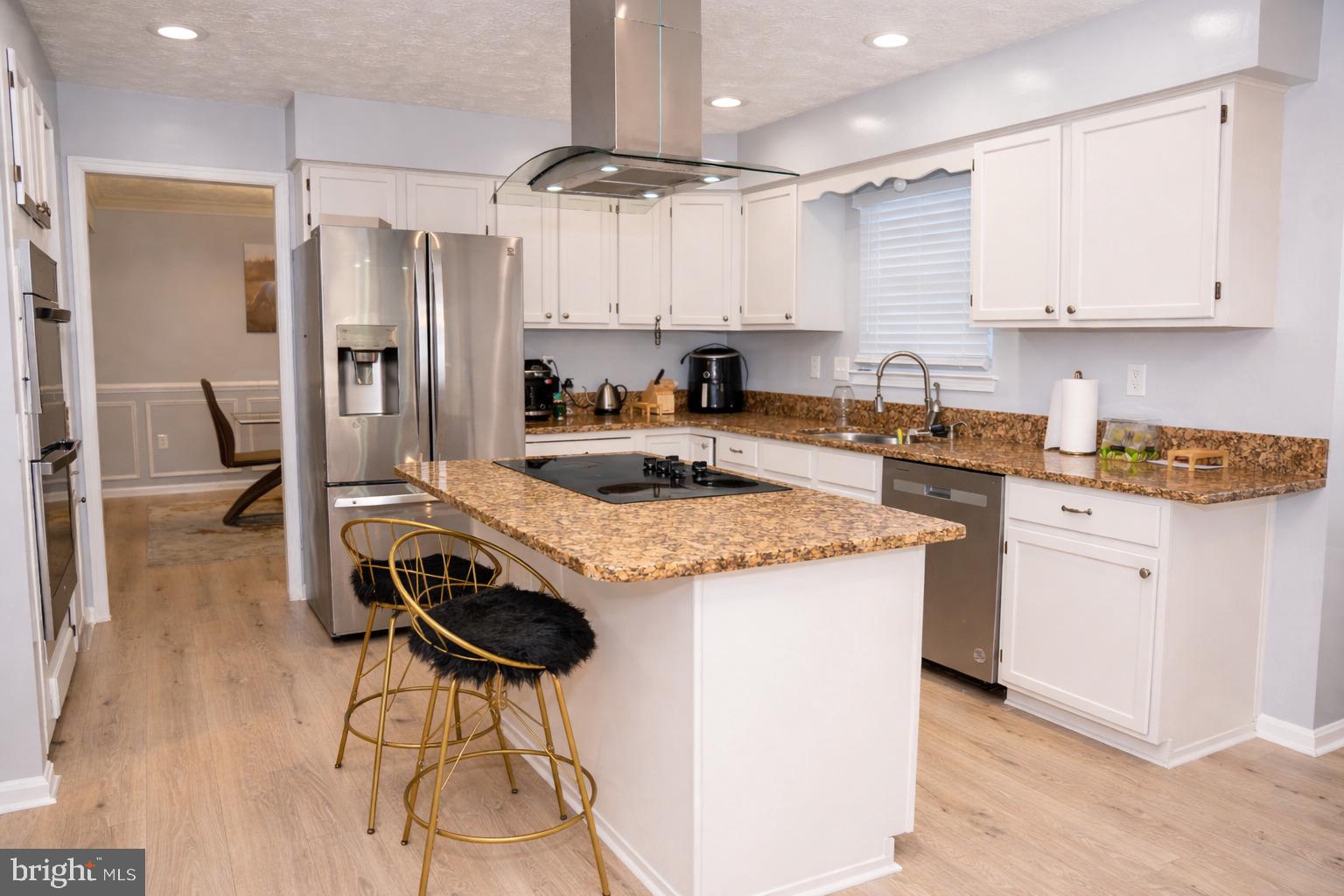 MELWOOD MANOR PLAT ONE> - Residential