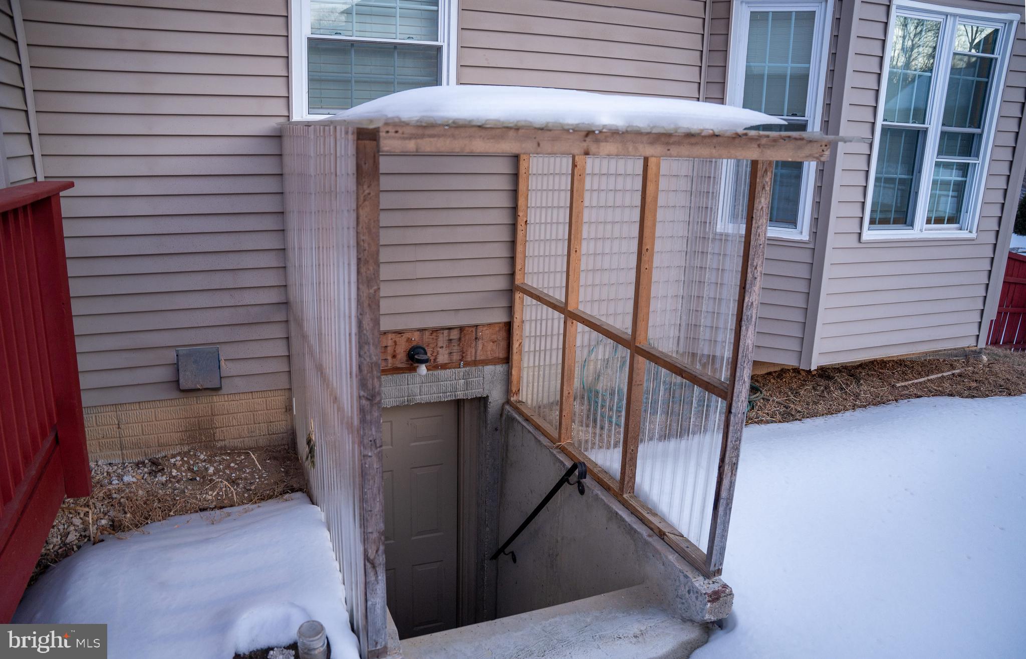 MELWOOD MANOR PLAT ONE> - Residential