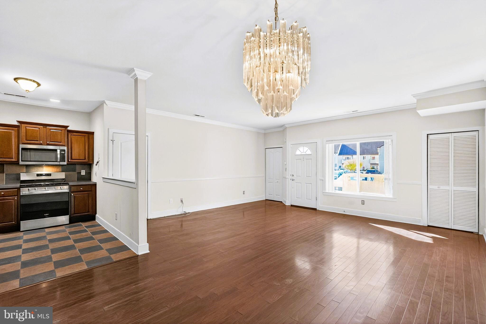 BUSTLETON - Residential