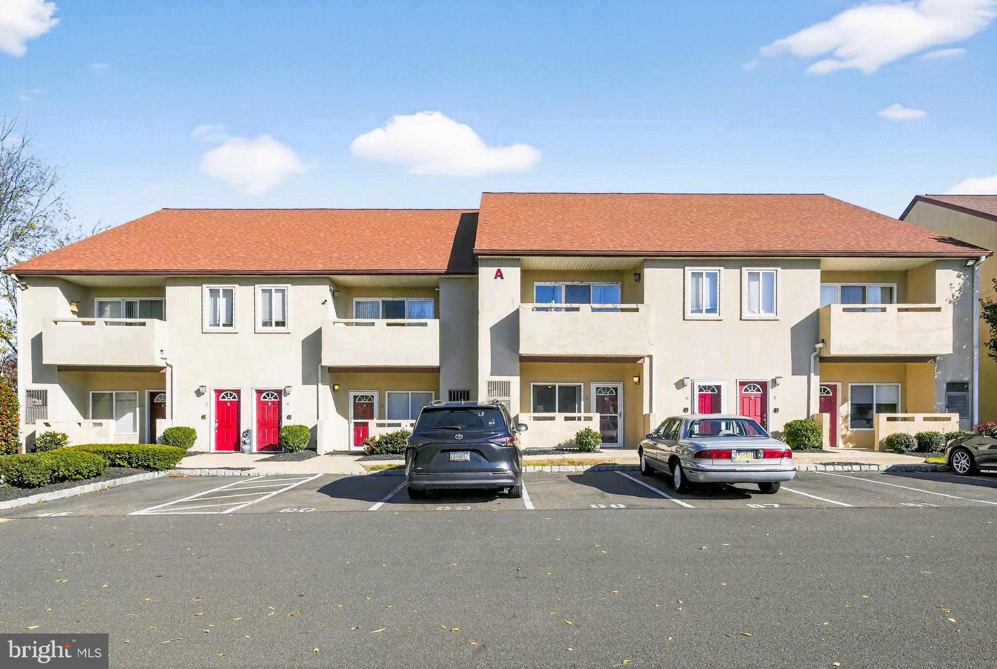 BUSTLETON - Residential