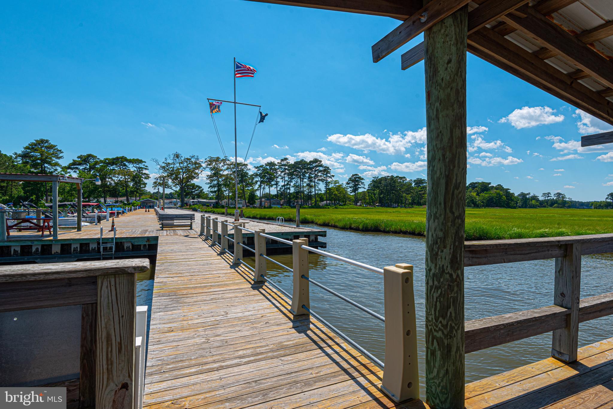 WHITE HORSE PARK III - Residential