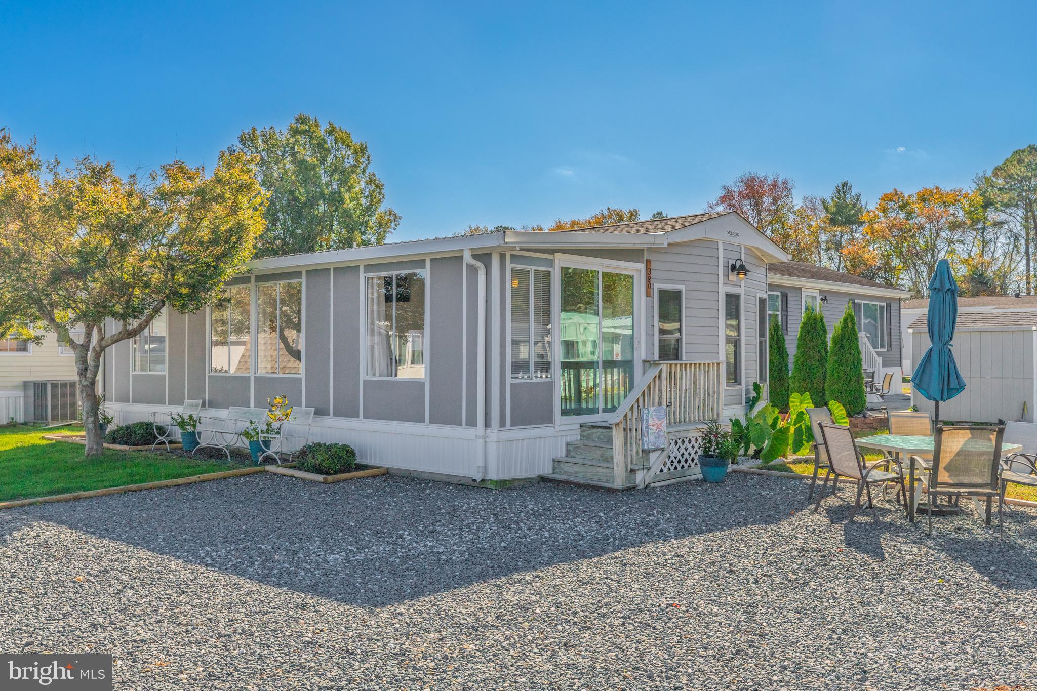 WHITE HORSE PARK III - Residential