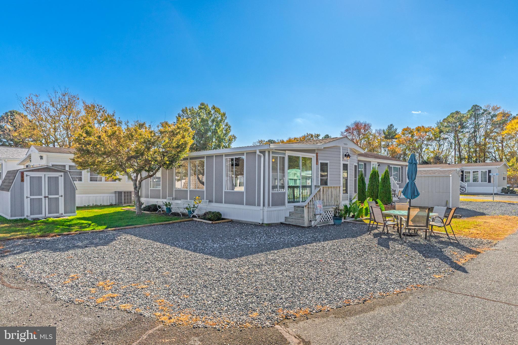 WHITE HORSE PARK III - Residential