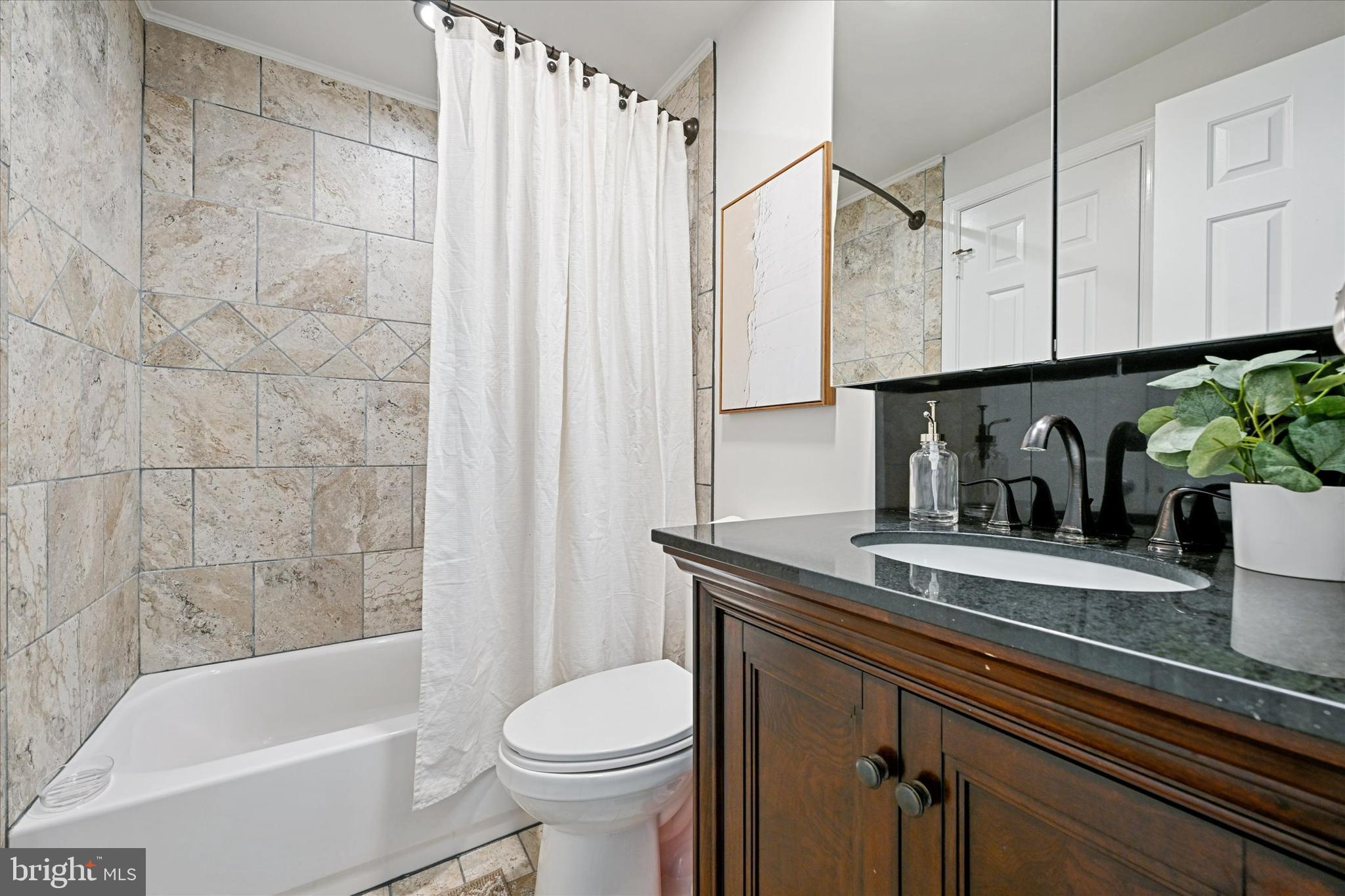 SATYR WOODS - Residential