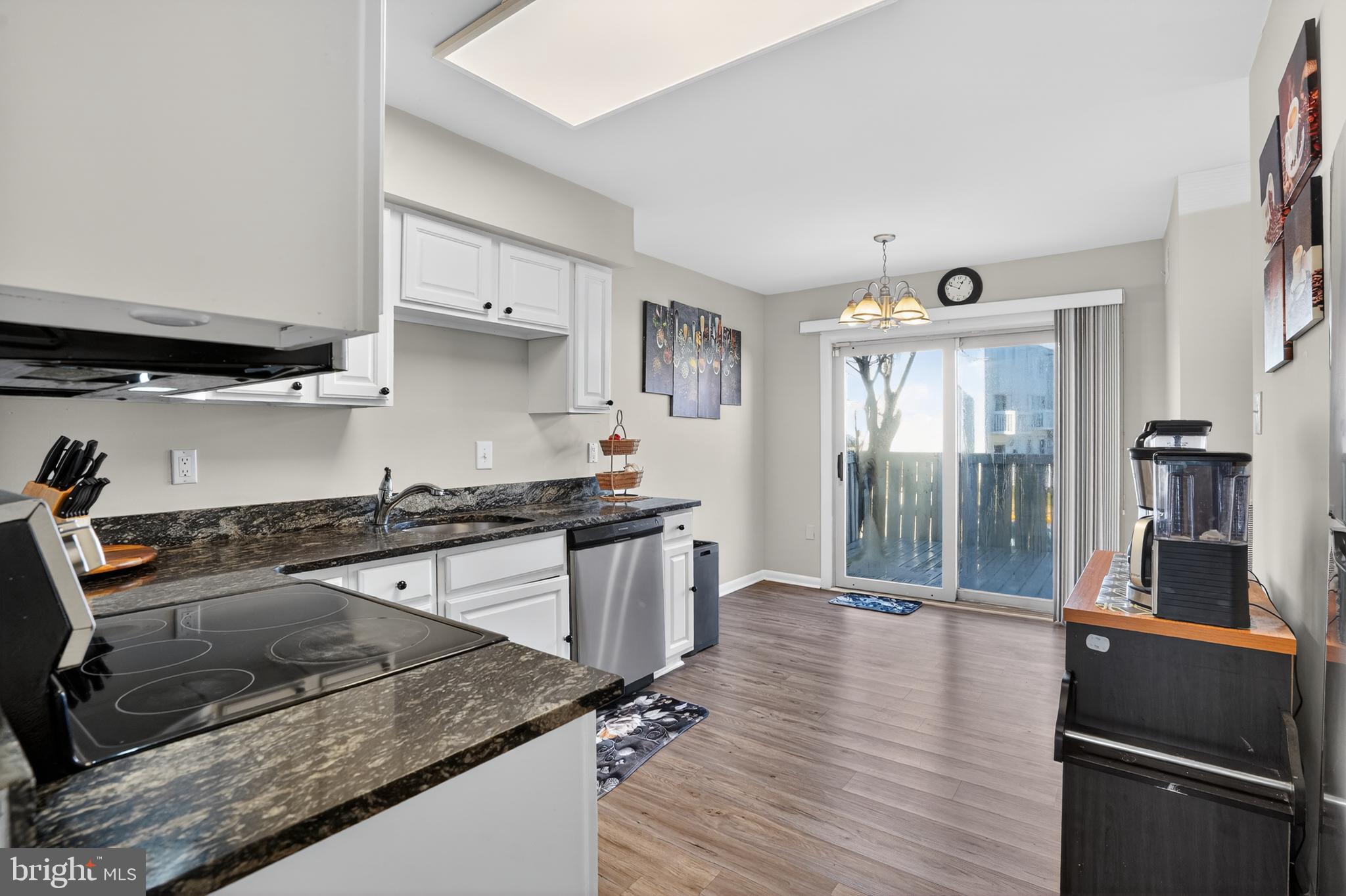 ELYSIAN WOODS - Residential