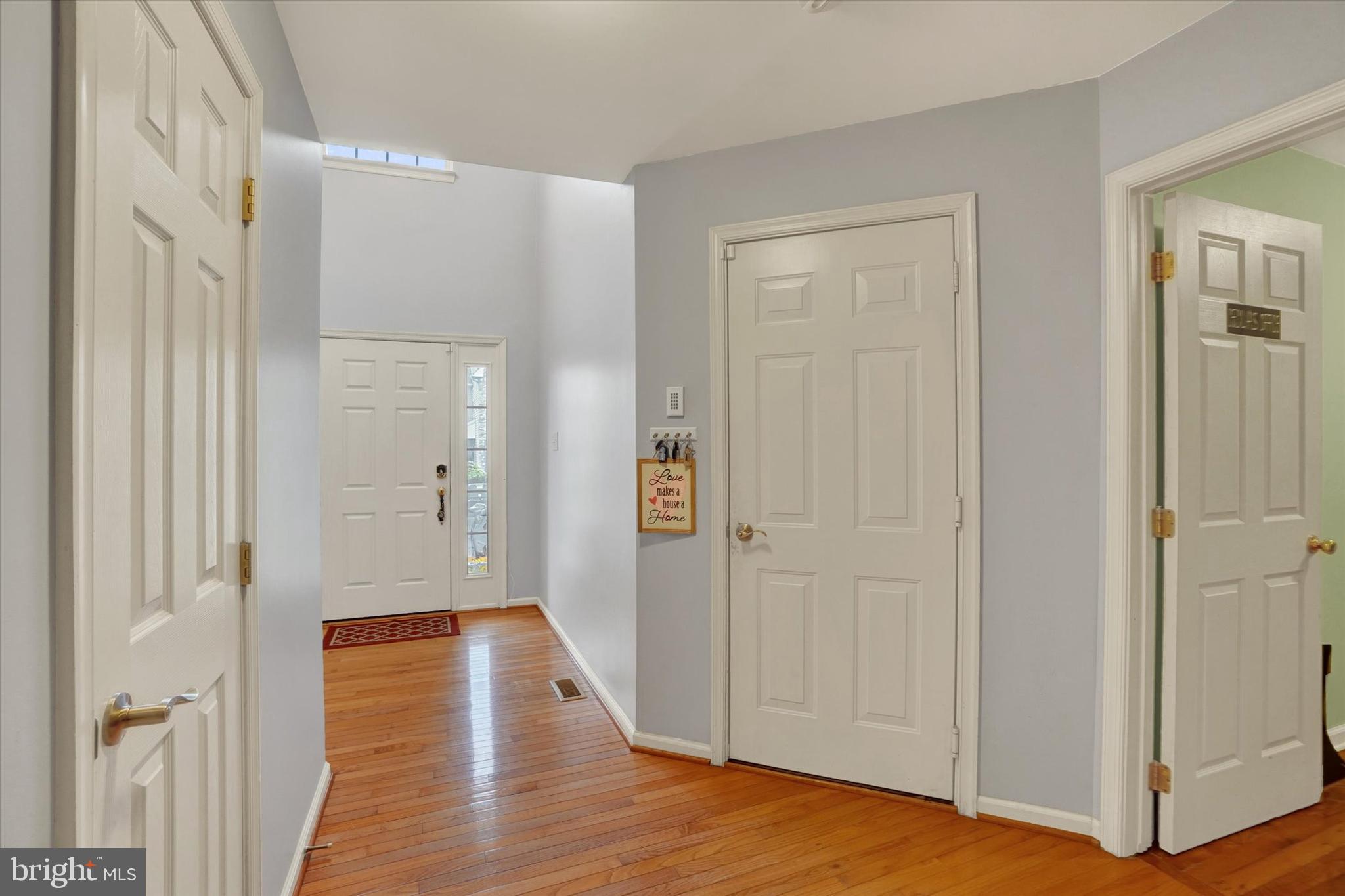 VILLAS AT HIGH POINTE - Residential