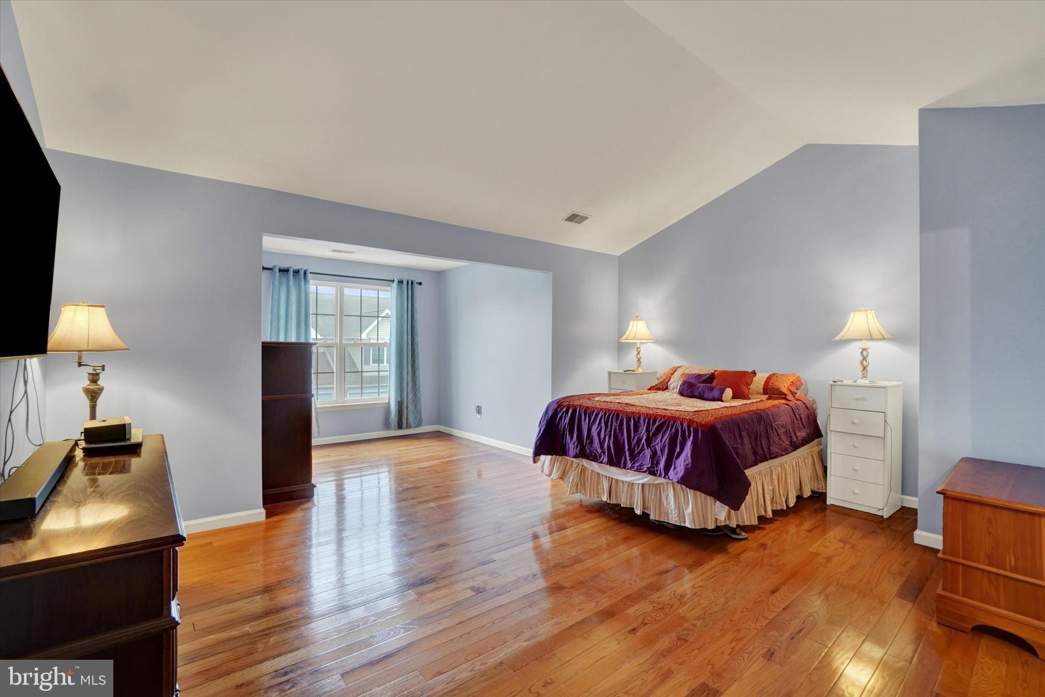 VILLAS AT HIGH POINTE - Residential