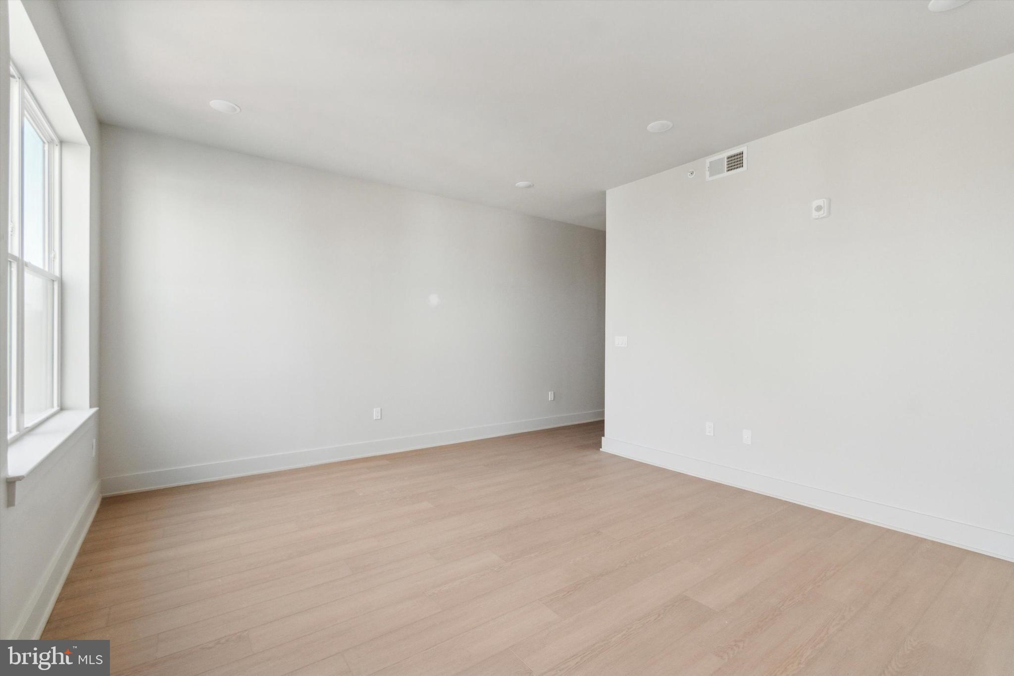 GERMANTOWN - Residential Lease