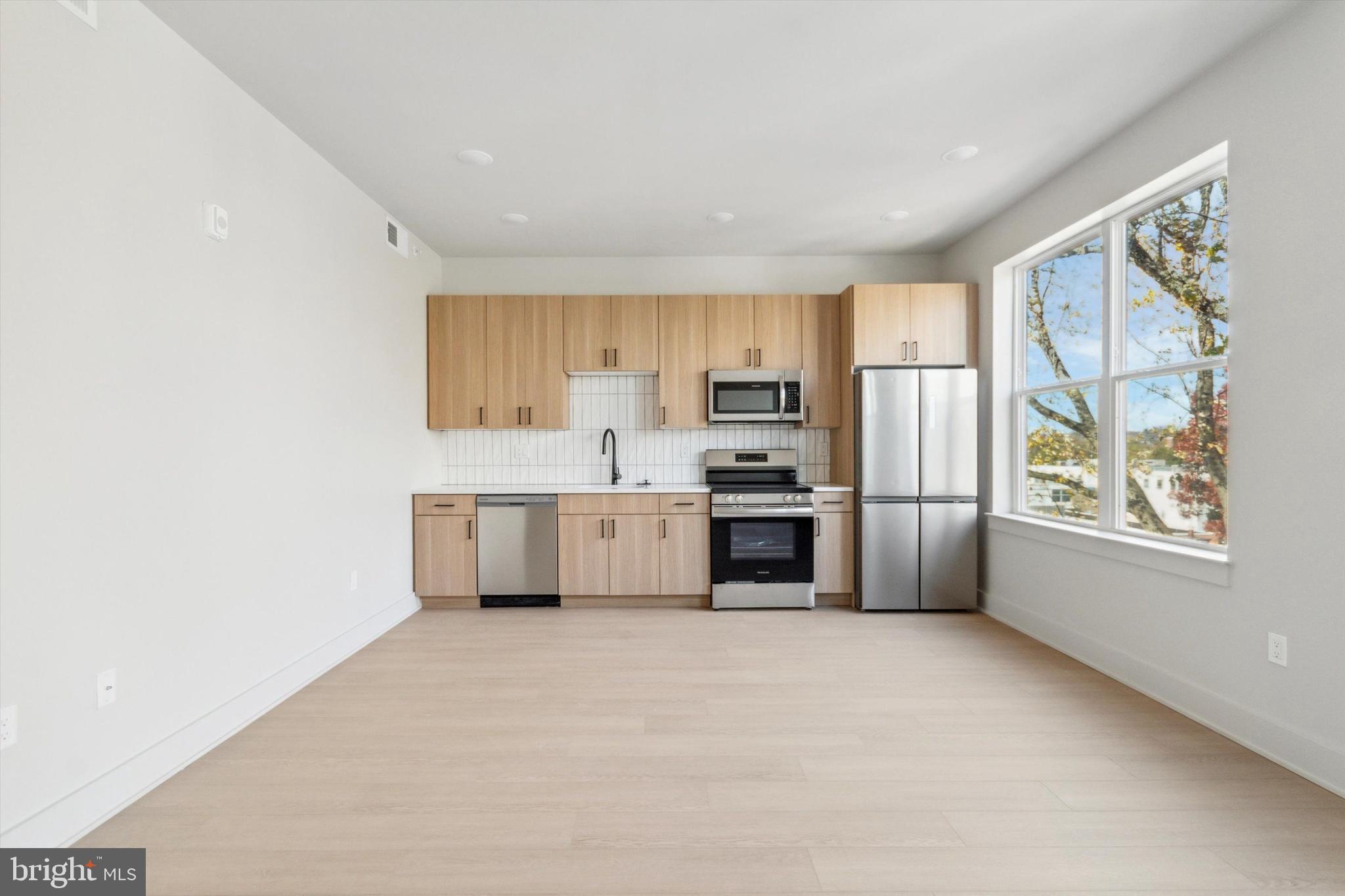 GERMANTOWN - Residential Lease