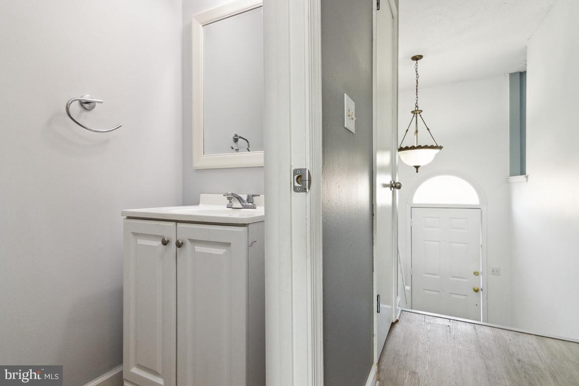 OLD FIELDS - Residential