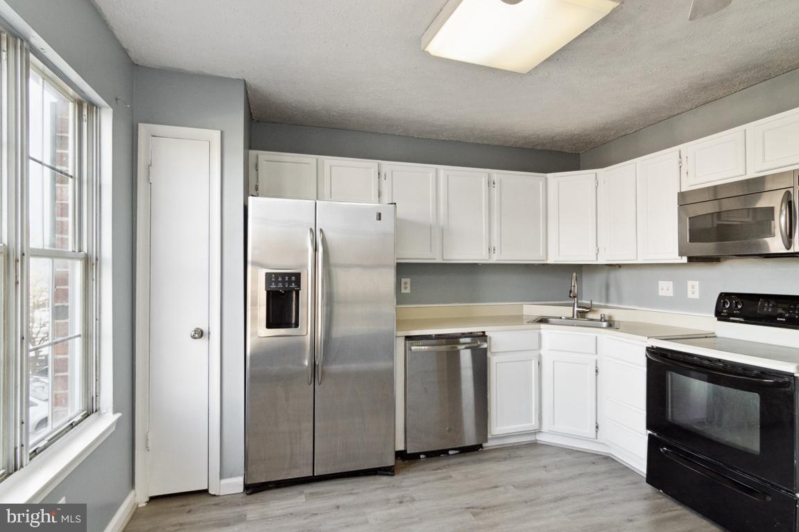 OLD FIELDS - Residential