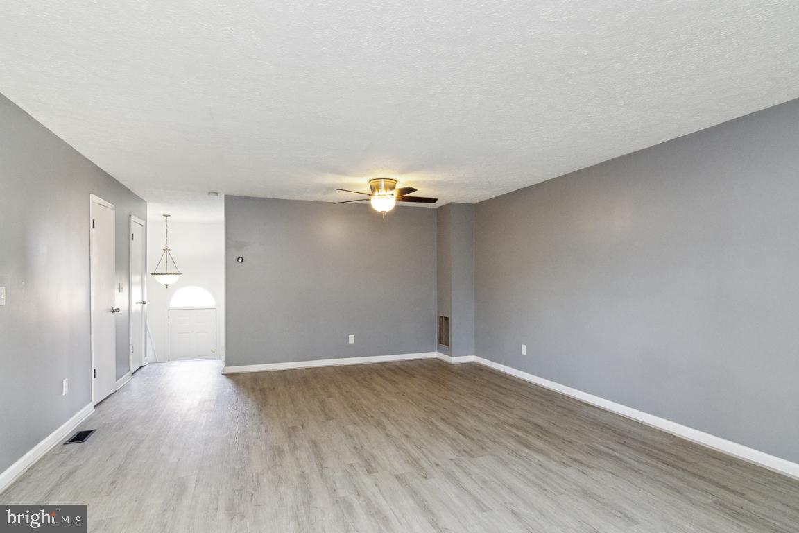 OLD FIELDS - Residential