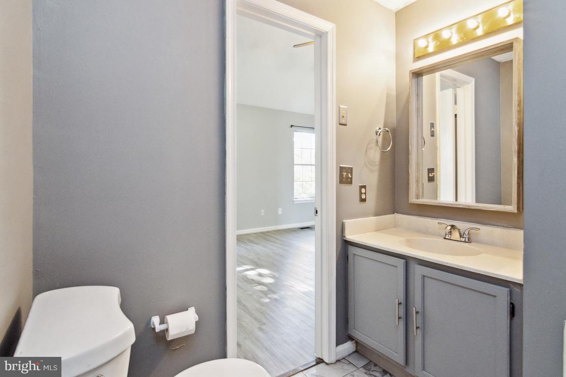 OLD FIELDS - Residential