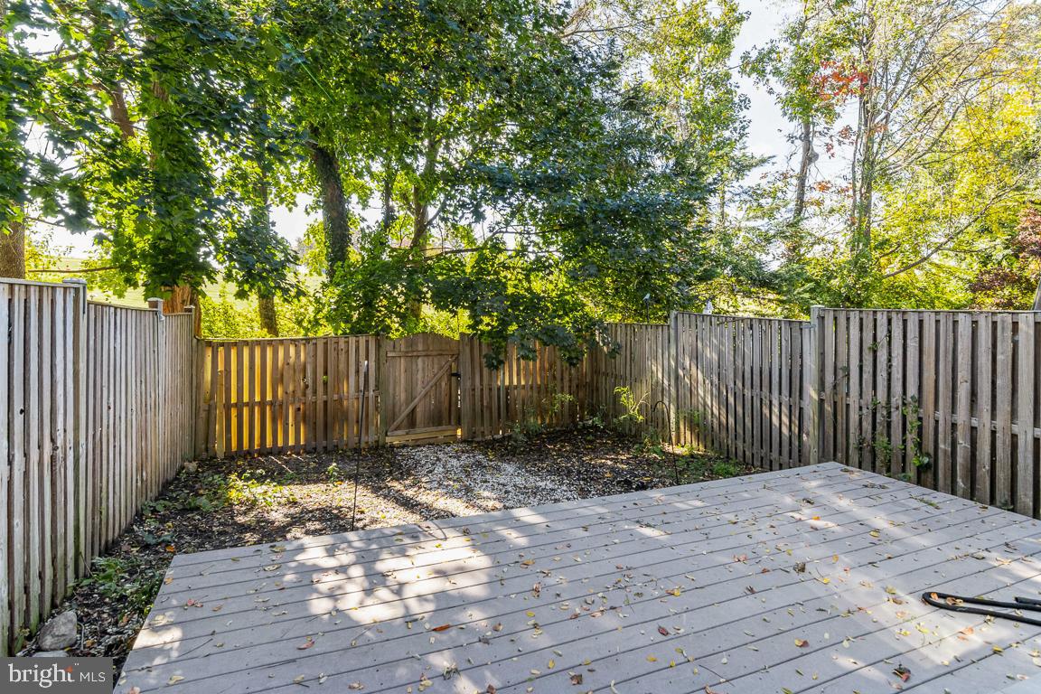 OLD FIELDS - Residential