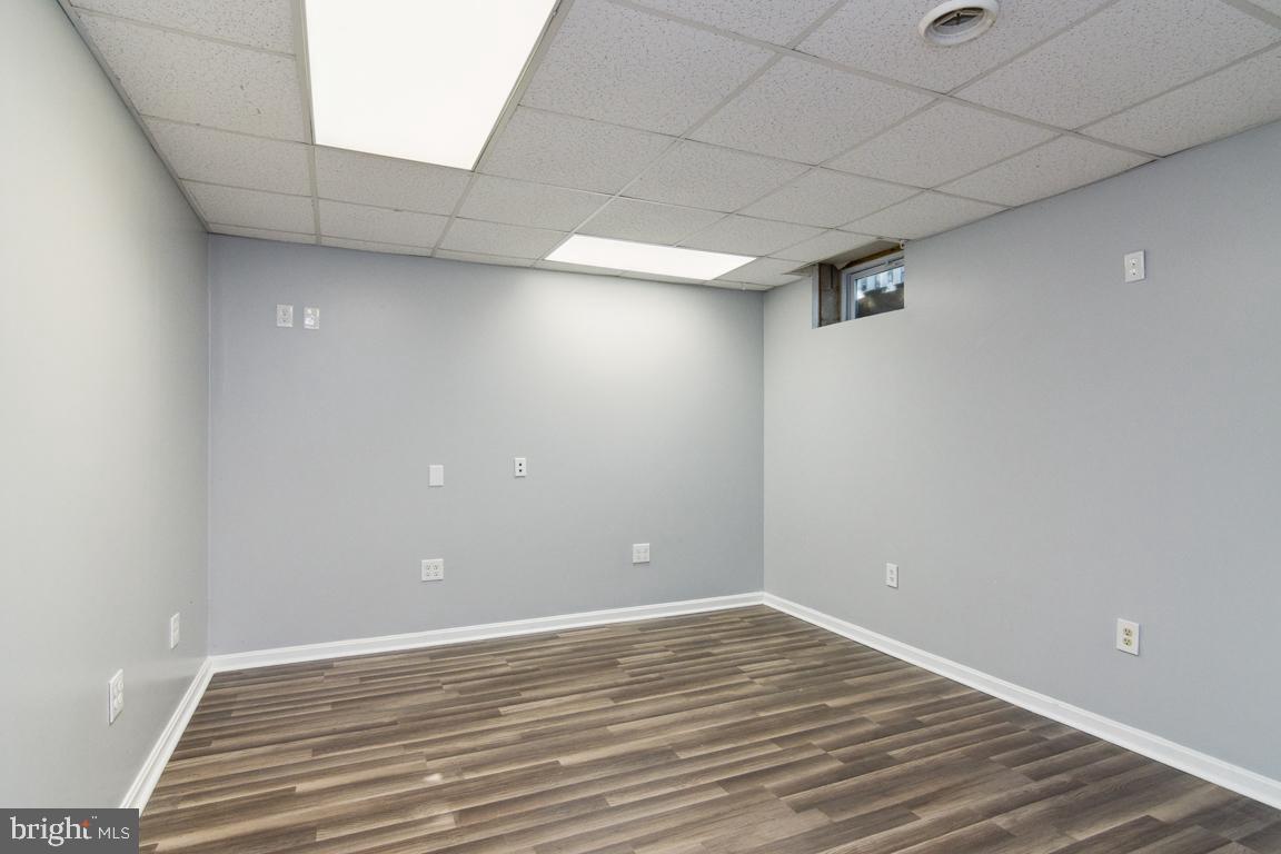 OLD FIELDS - Residential