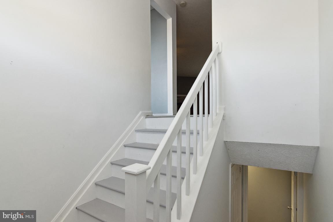 OLD FIELDS - Residential