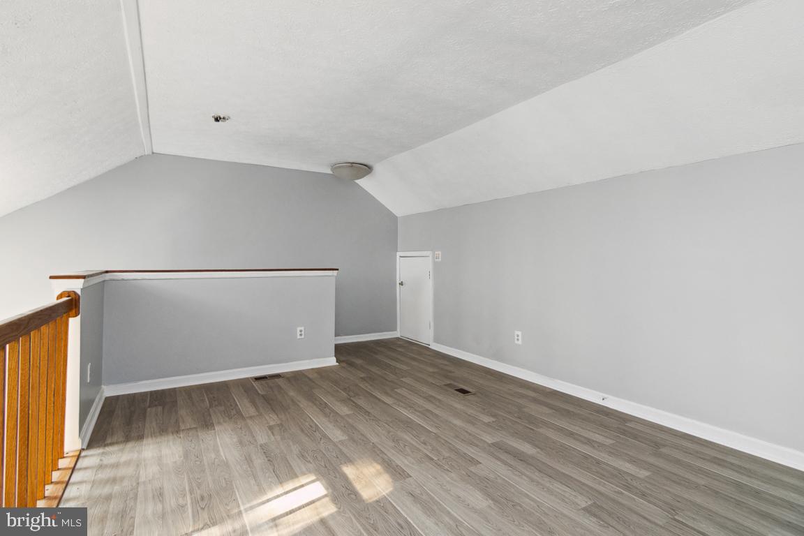 OLD FIELDS - Residential