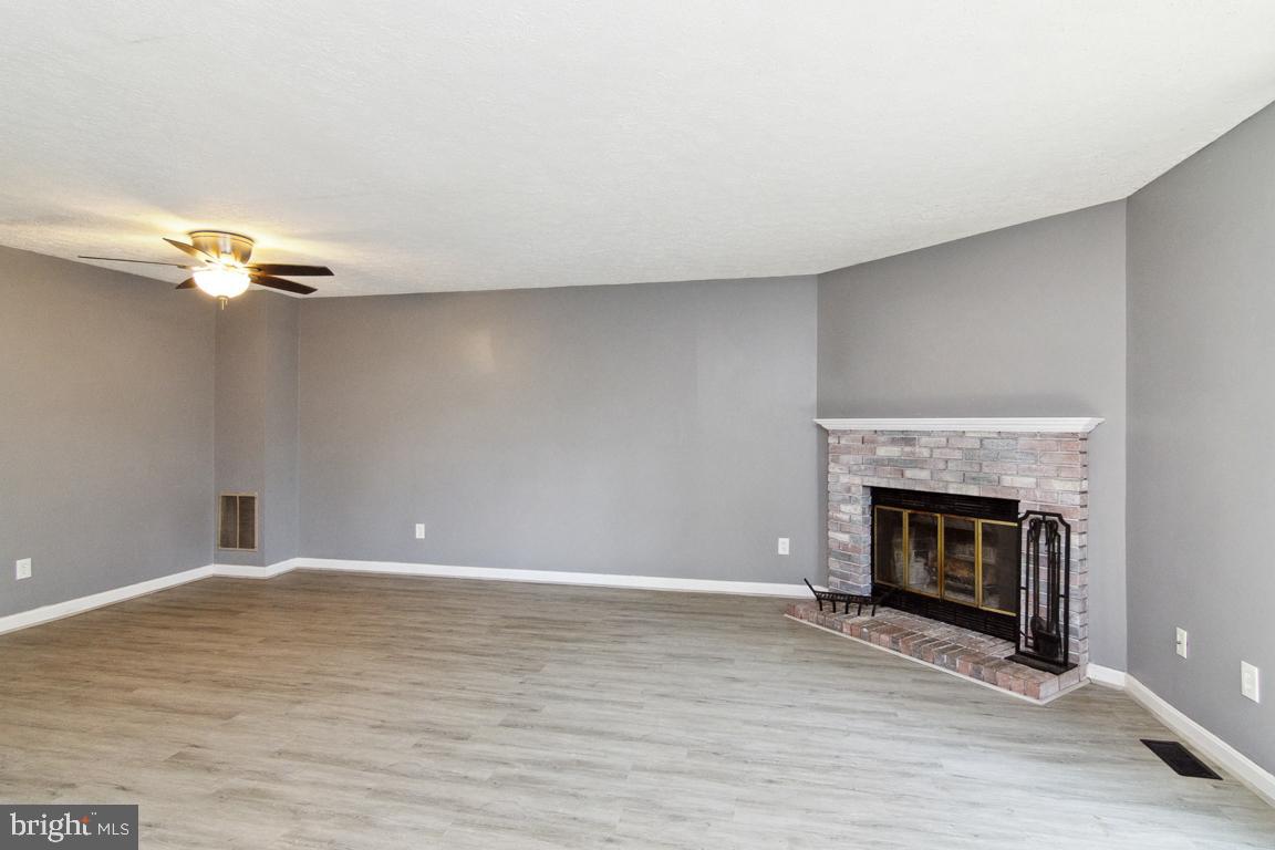 OLD FIELDS - Residential