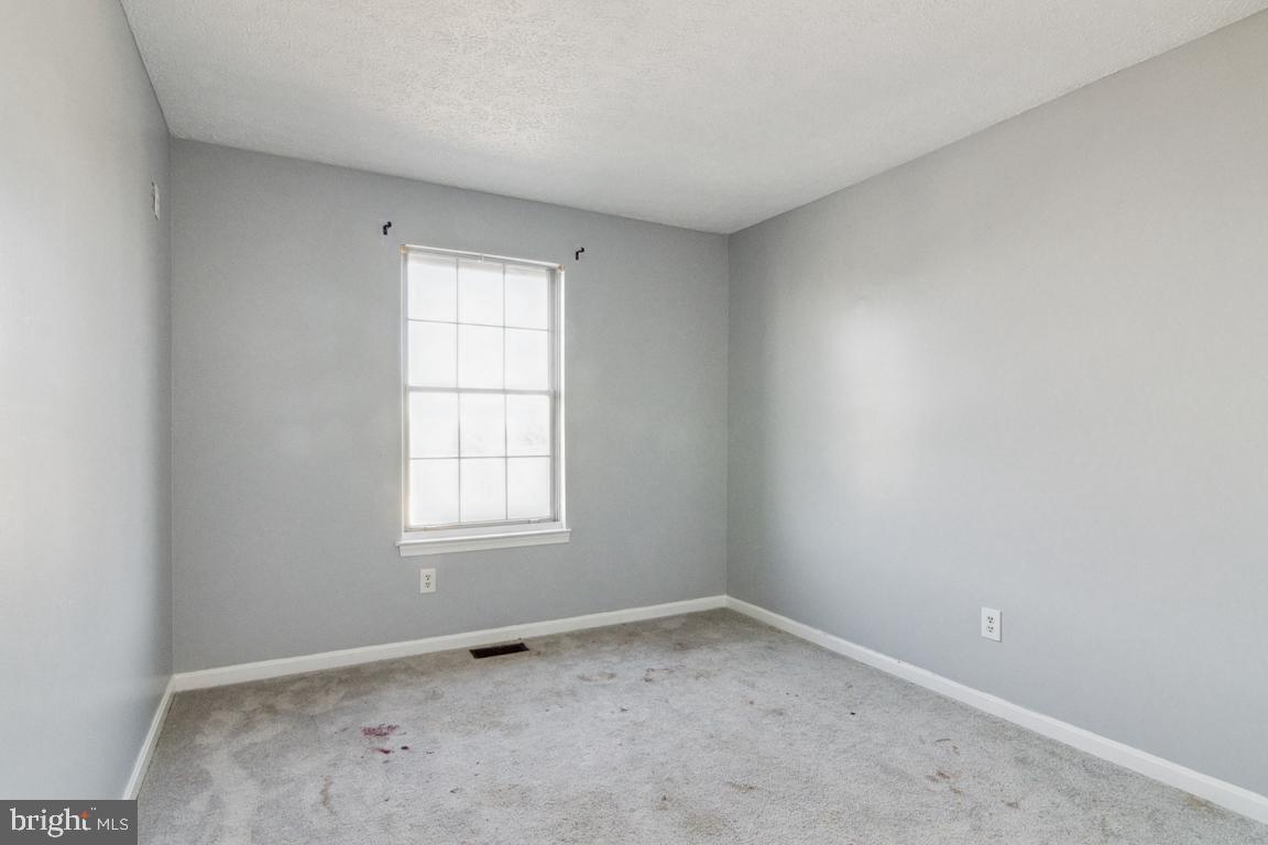 OLD FIELDS - Residential