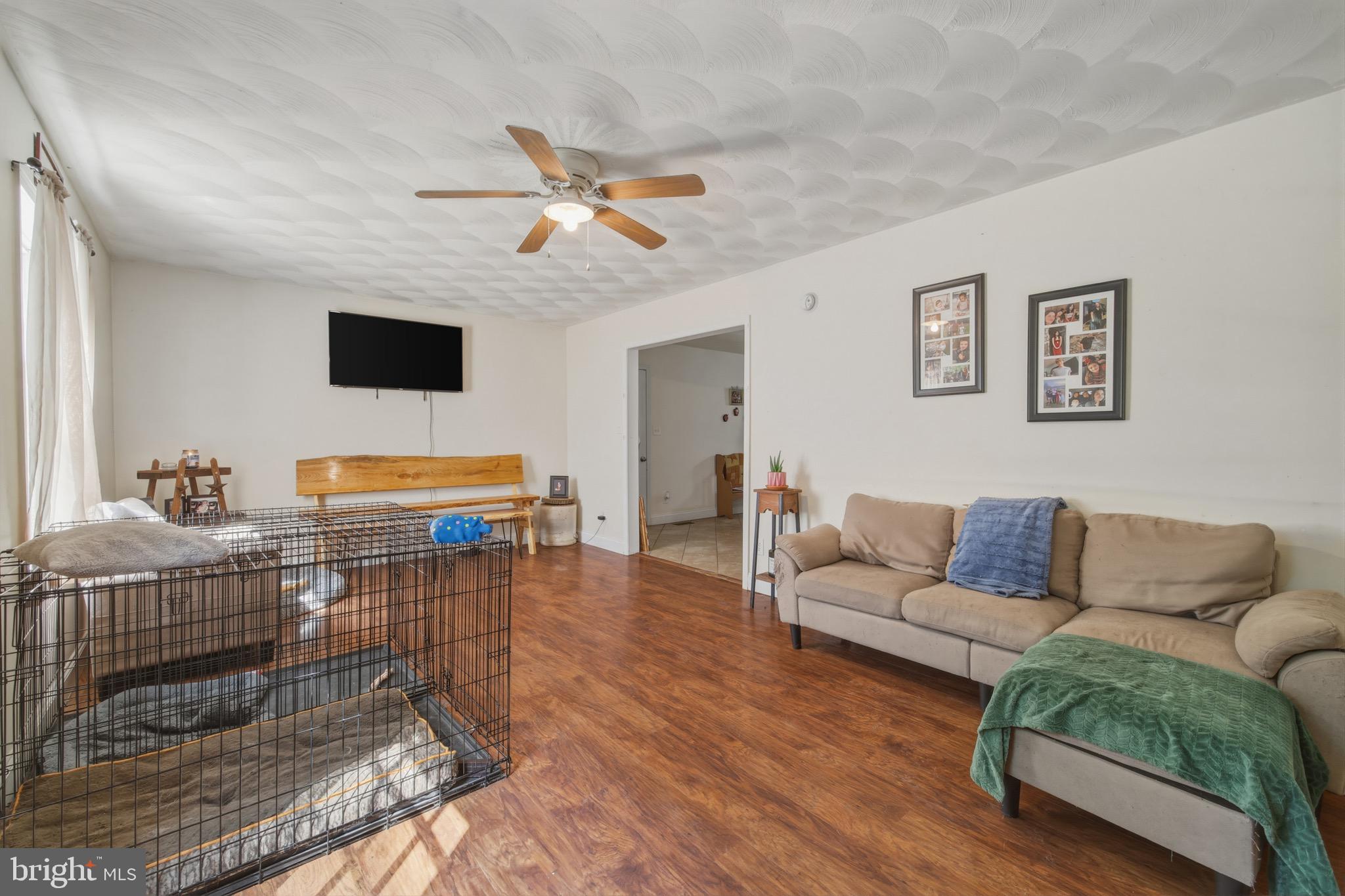 272 WILLOW LANE