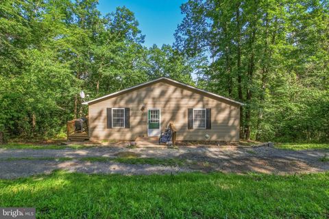 Homes For Sale - 272 Willow Lane<br/> Shenandoah County, MOUNT JACKSON, VA 22842