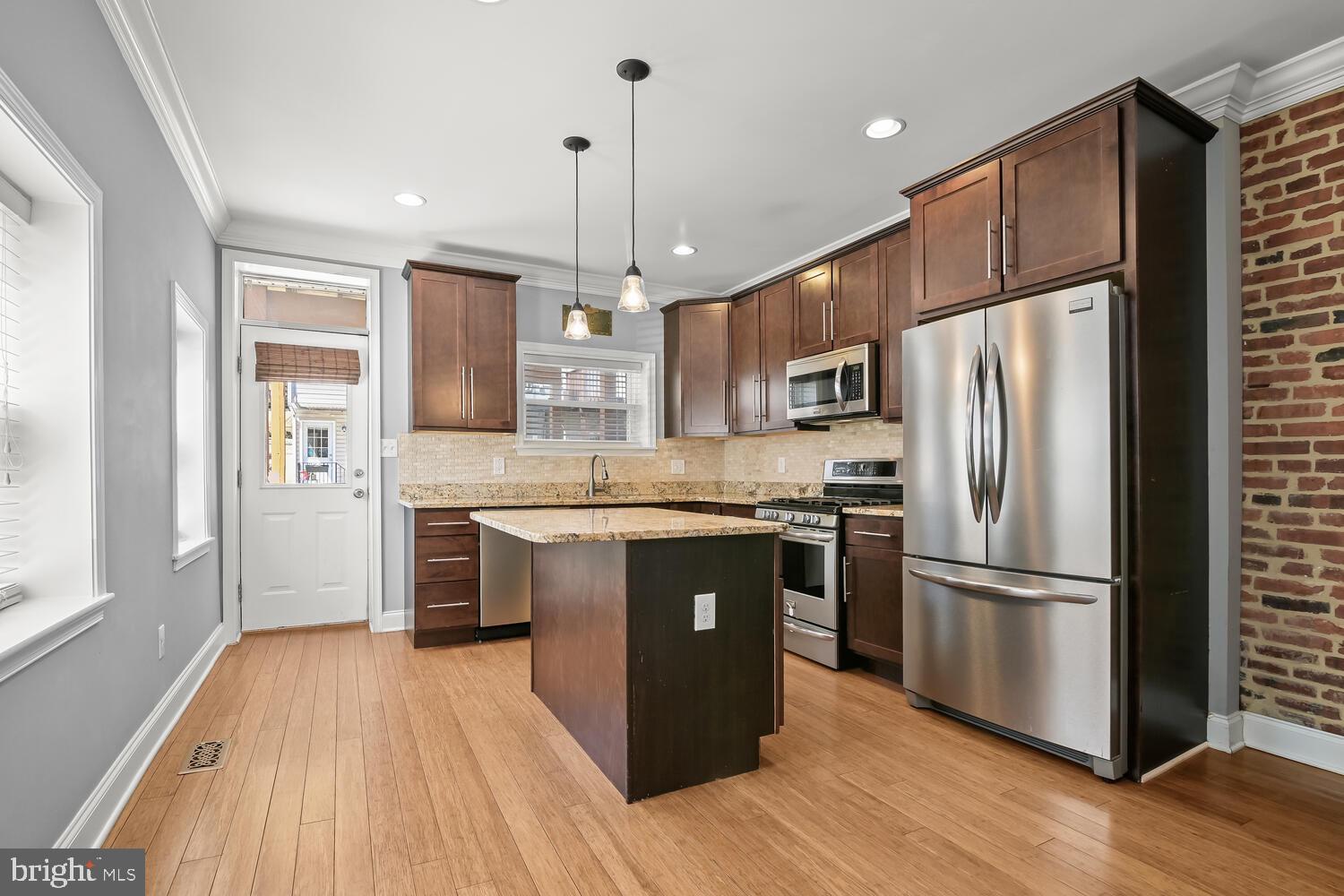 CANTON - Residential