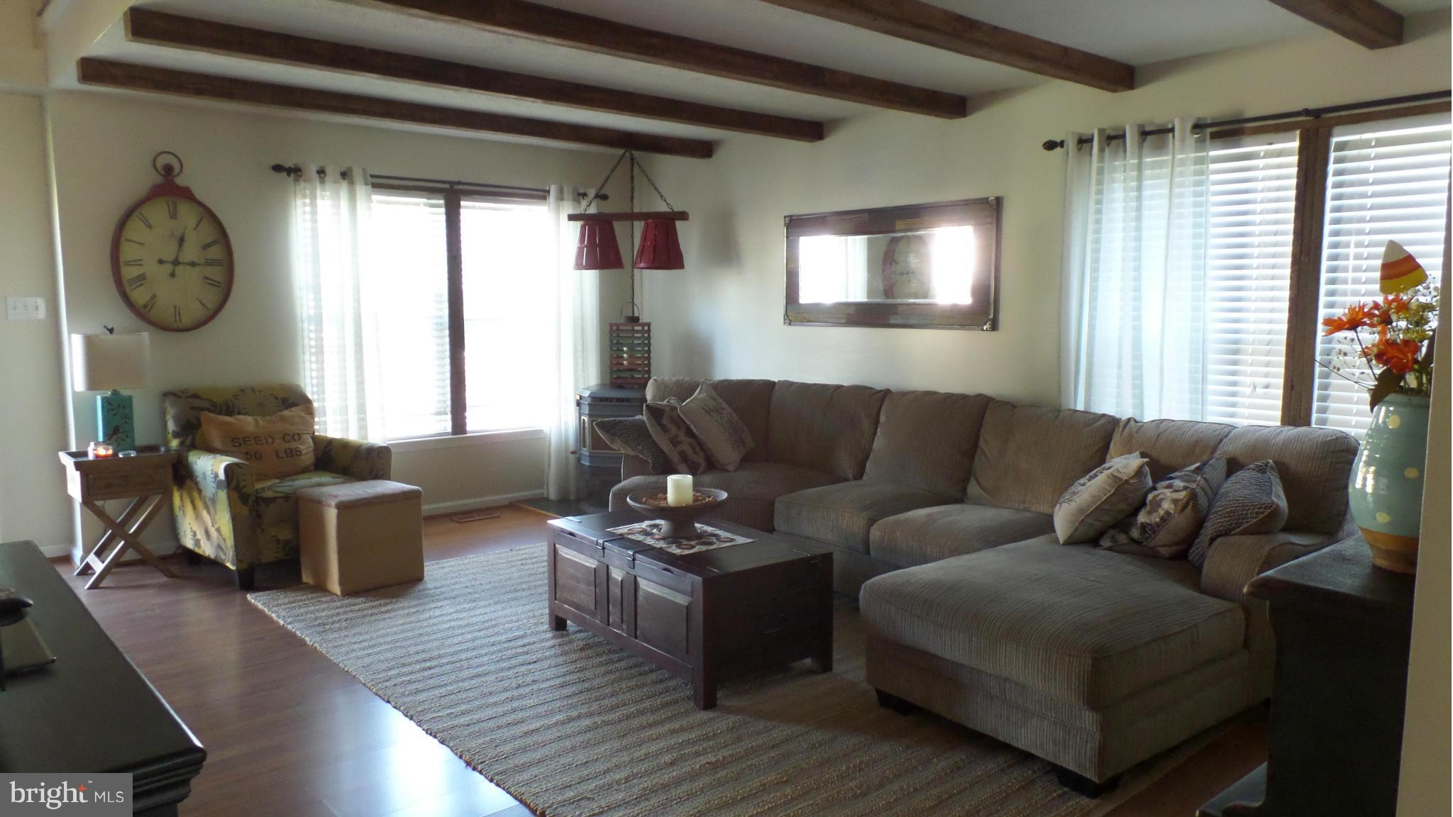 BEACHWOOD ESTATES - Residential