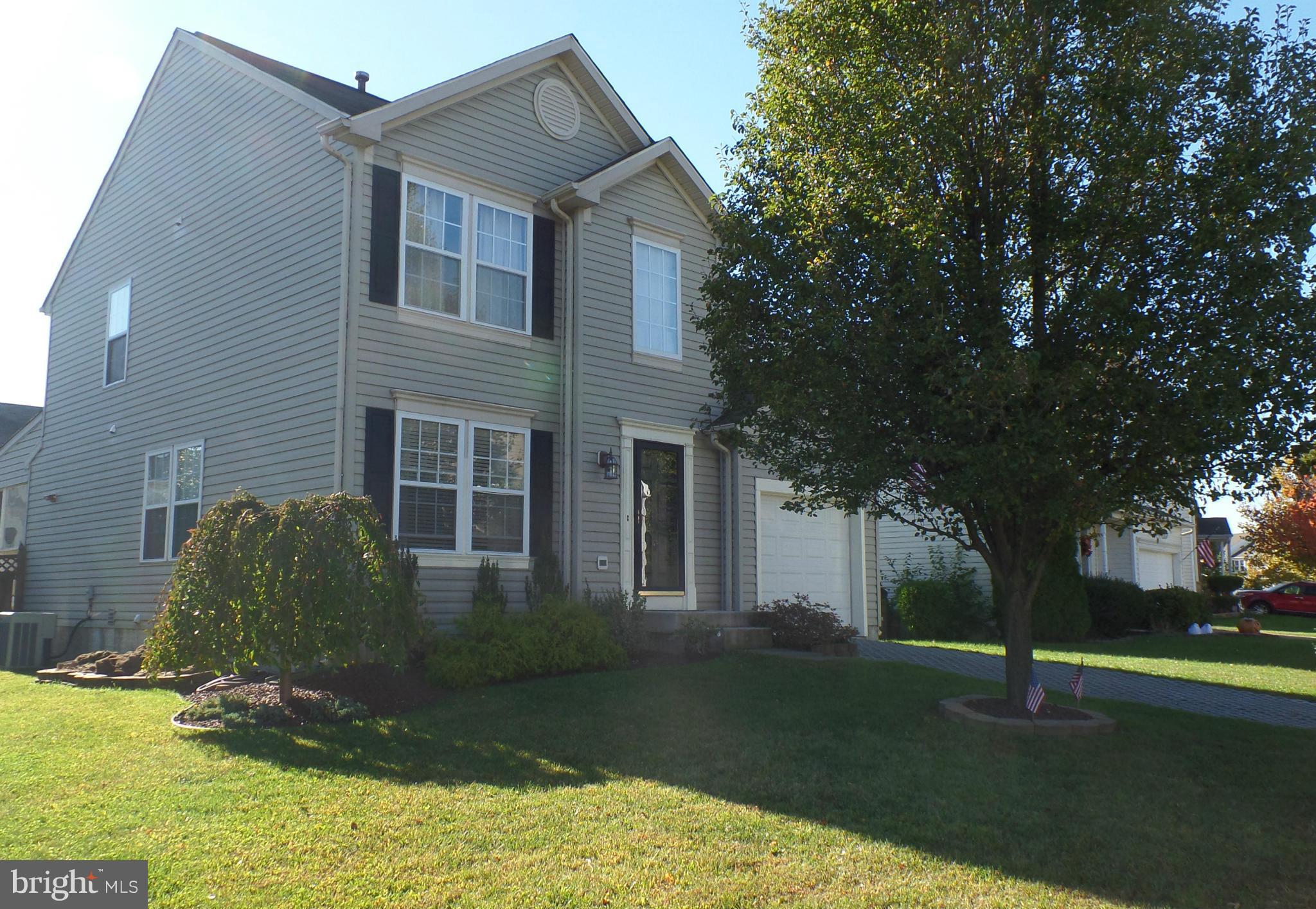 BEACHWOOD ESTATES - Residential