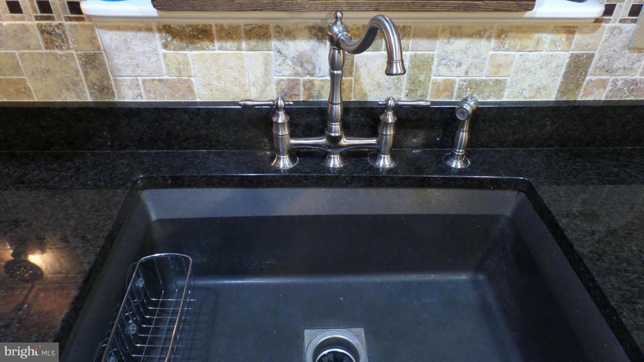 BEACHWOOD ESTATES - Residential