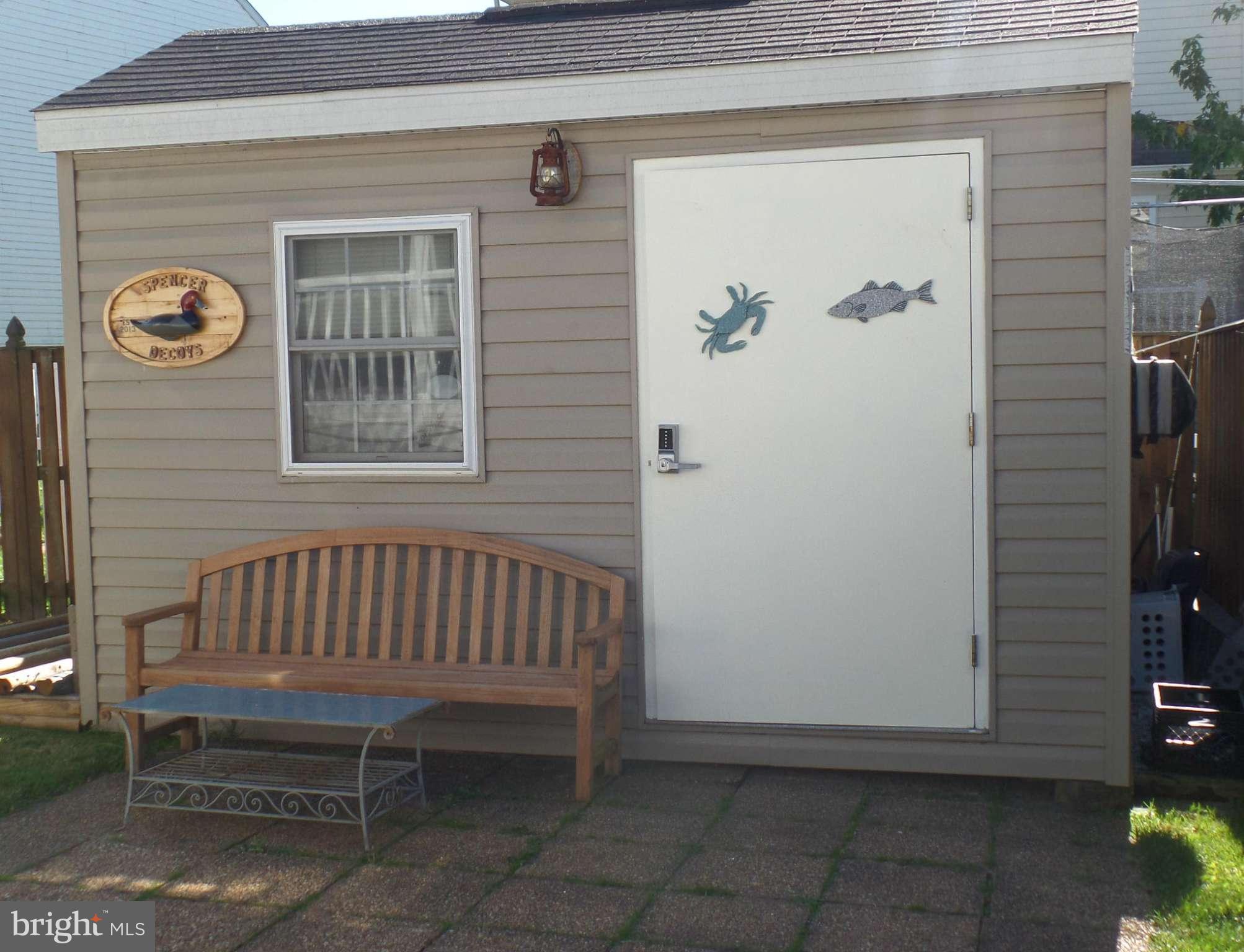 BEACHWOOD ESTATES - Residential