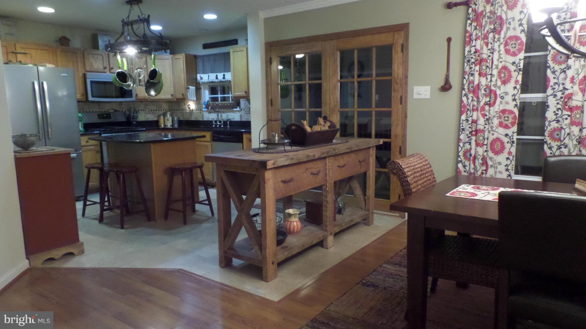 BEACHWOOD ESTATES - Residential