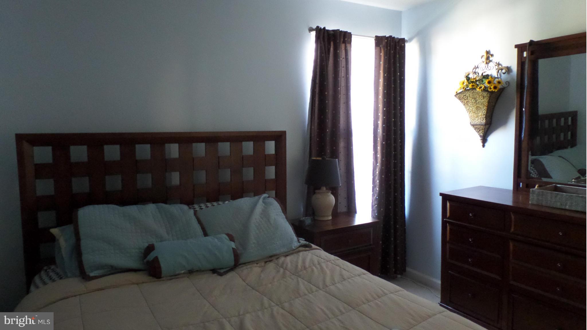 BEACHWOOD ESTATES - Residential