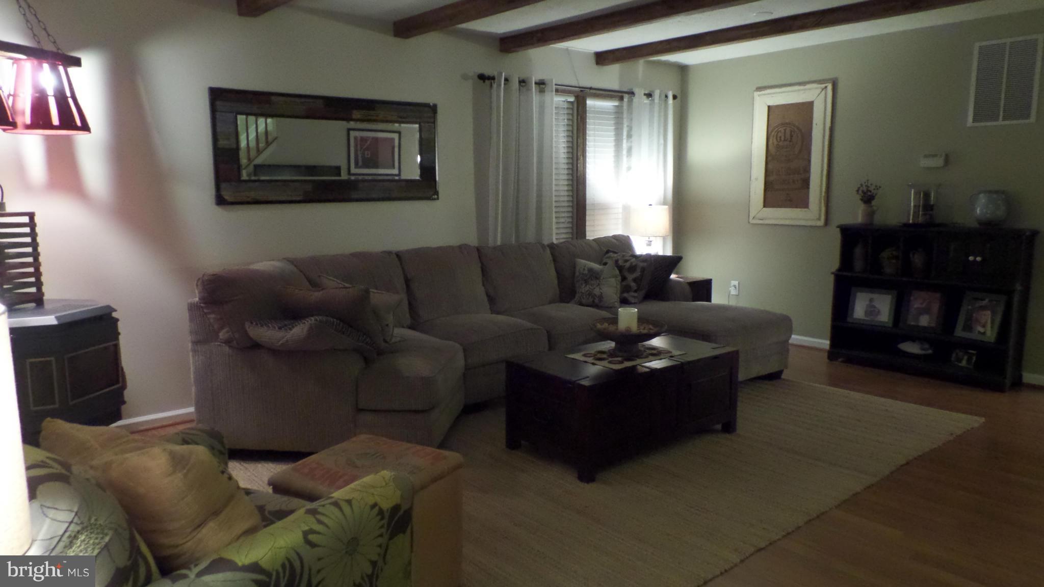 BEACHWOOD ESTATES - Residential