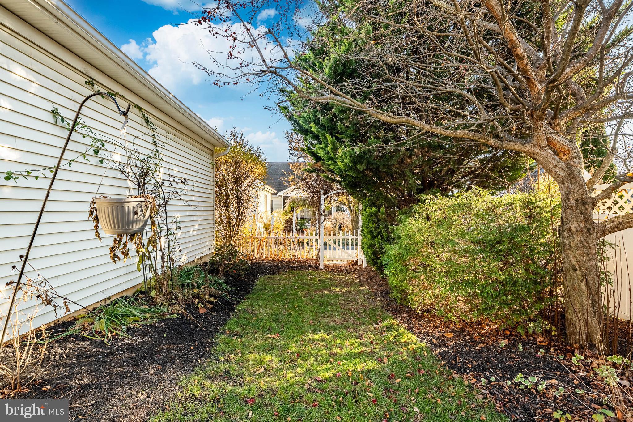 BRIGHTON - Residential