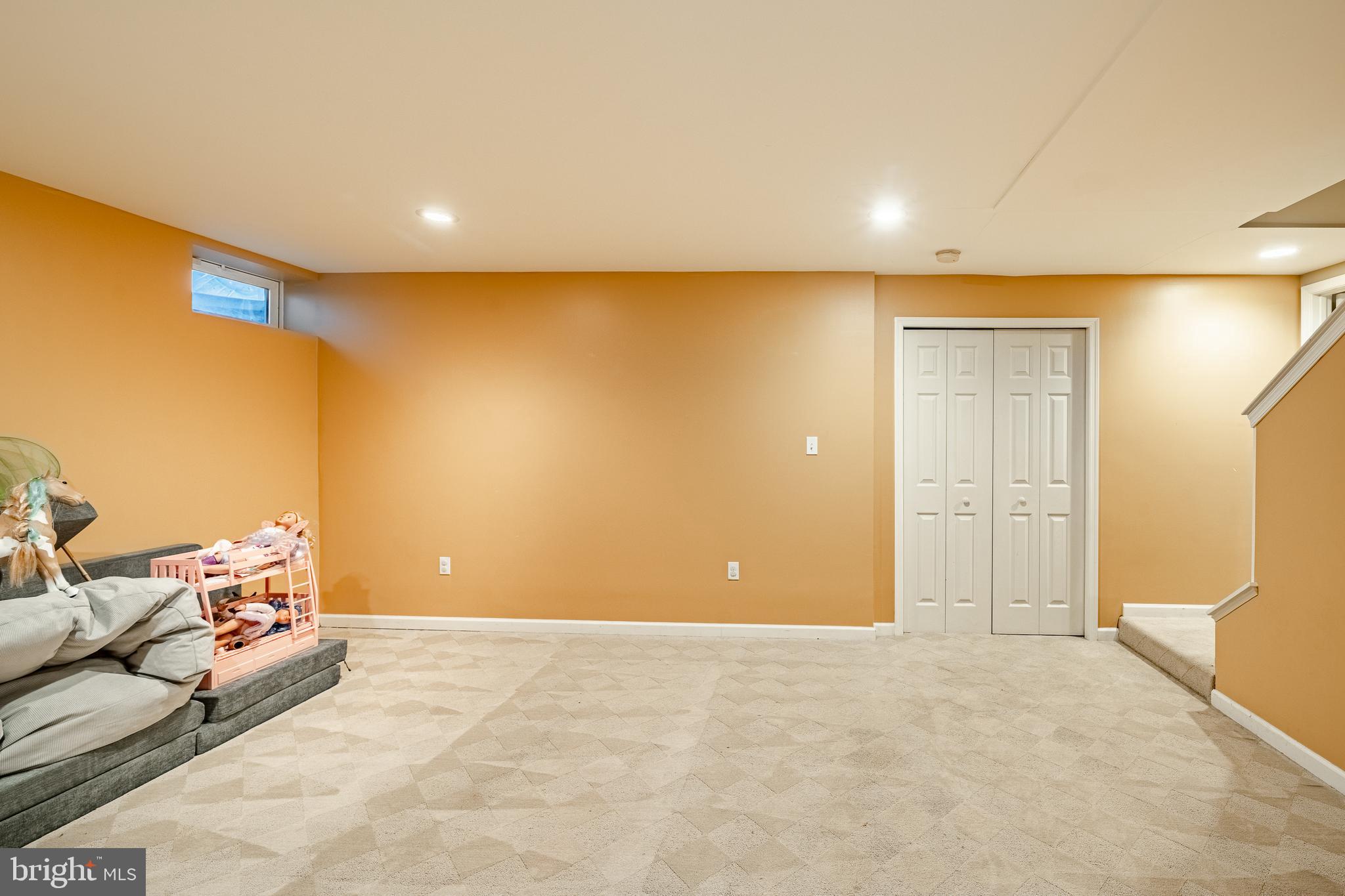 BRIGHTON - Residential