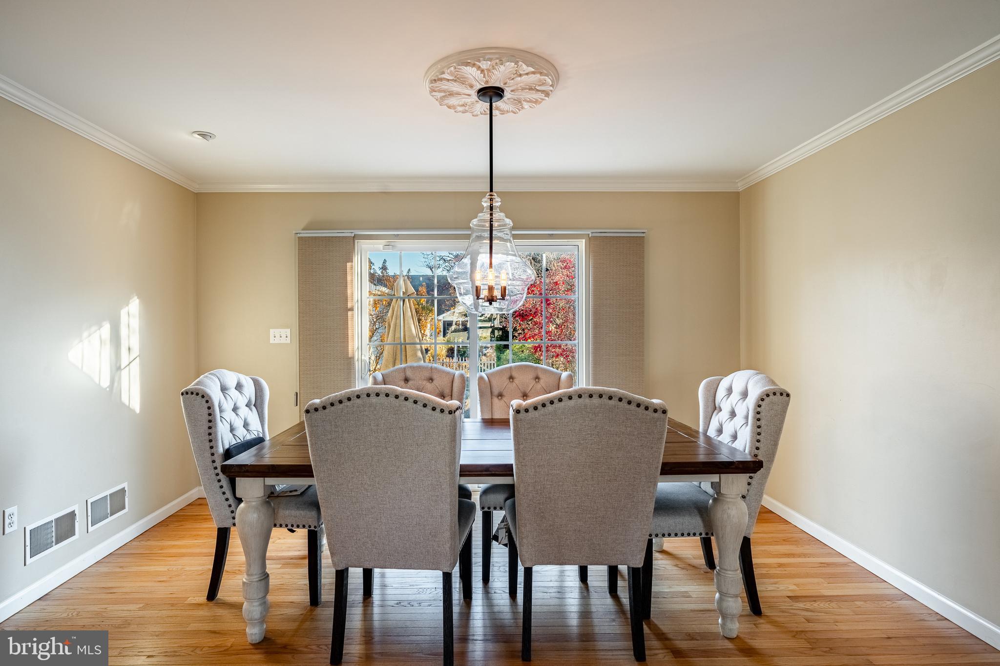 BRIGHTON - Residential