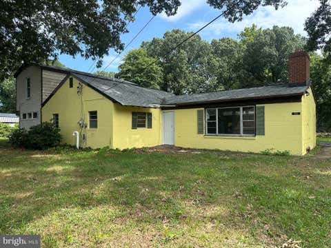 Homes For Rent - 80 Westmoreland Drive<br/> COLONIAL BEACH, VA 22443