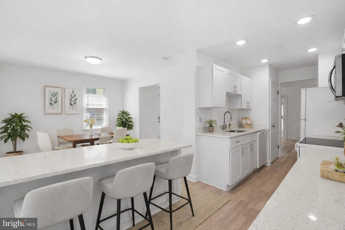 1 Big Acre Sq