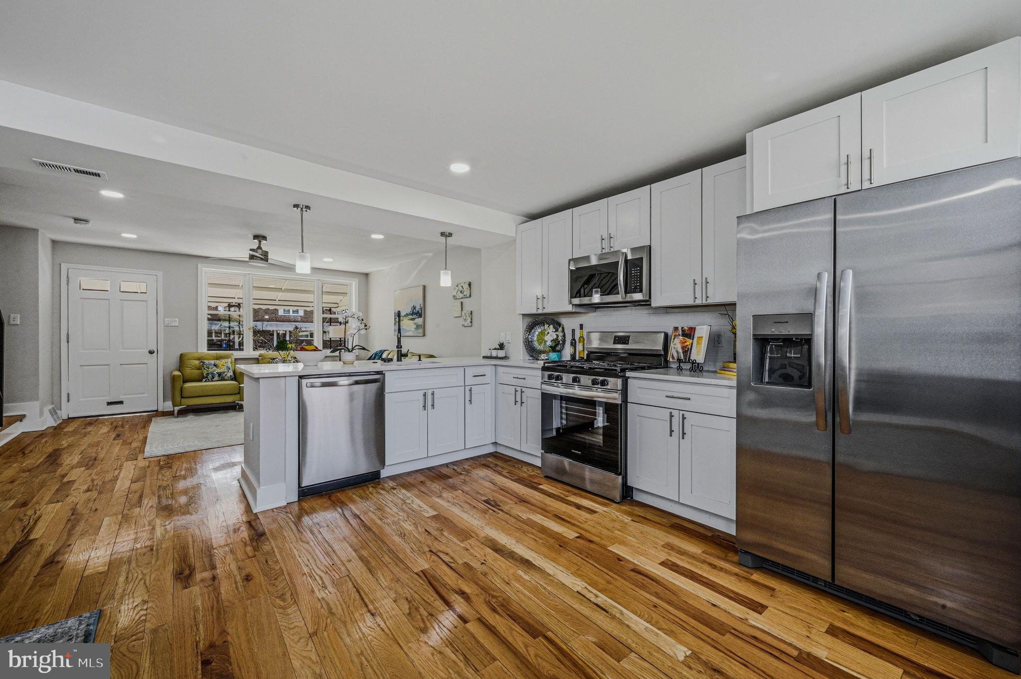PHILADELPHIA (SOUTHWEST) - Residential
