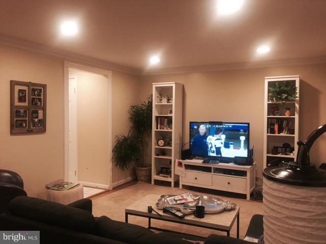 CABIN JOHN PARK - Residential Lease